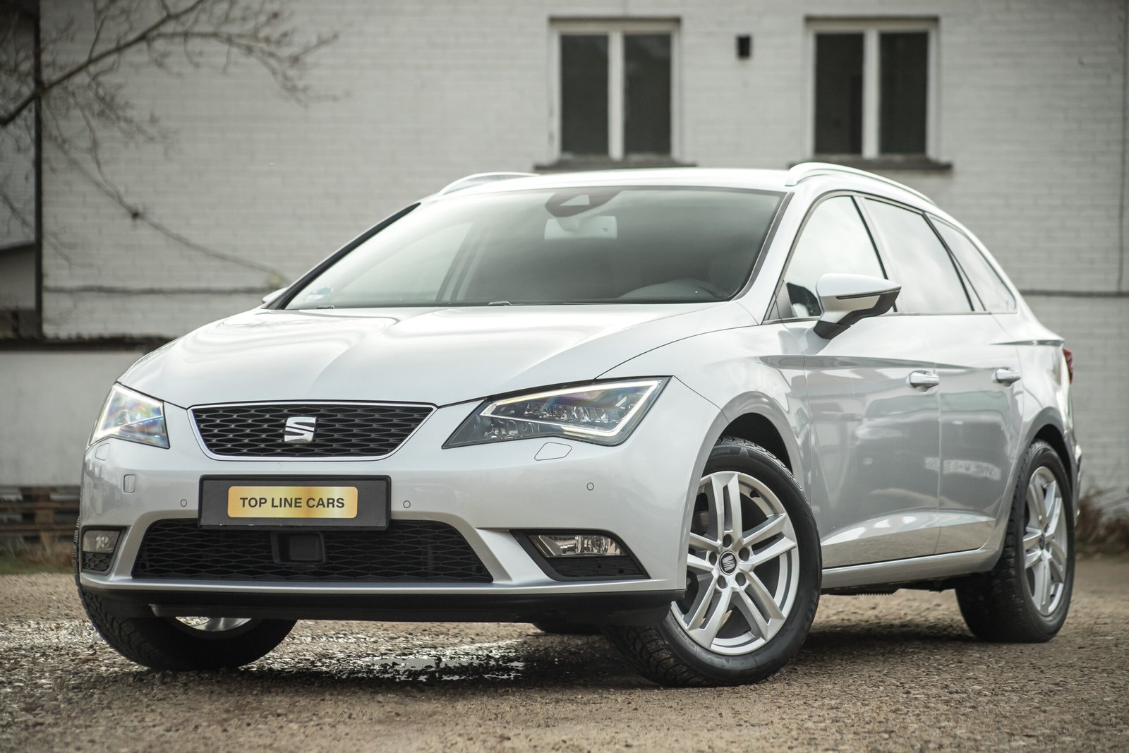 
								SEAT LEON ST SPORT full									
