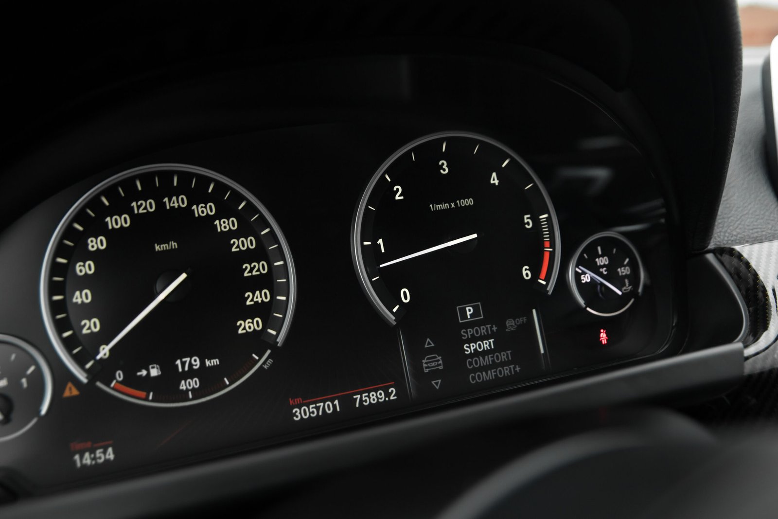 
								BMW 640DA M-SPORTPAKET full									