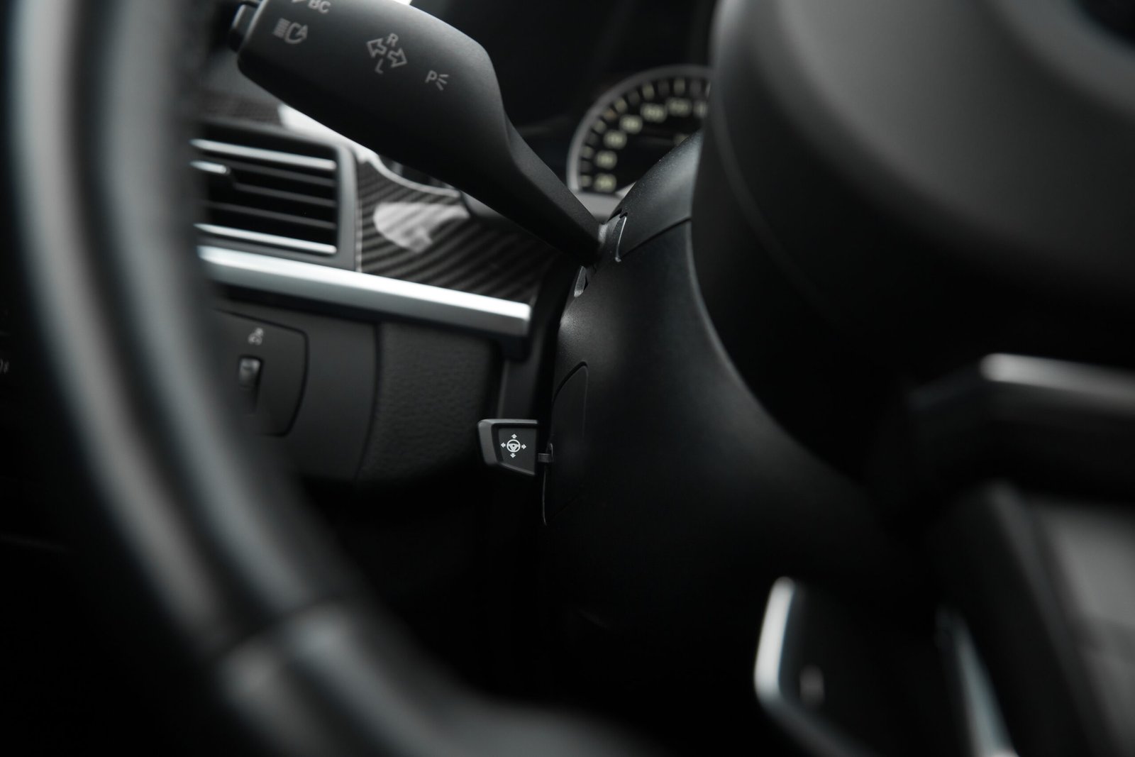 
								BMW 640DA M-SPORTPAKET full									