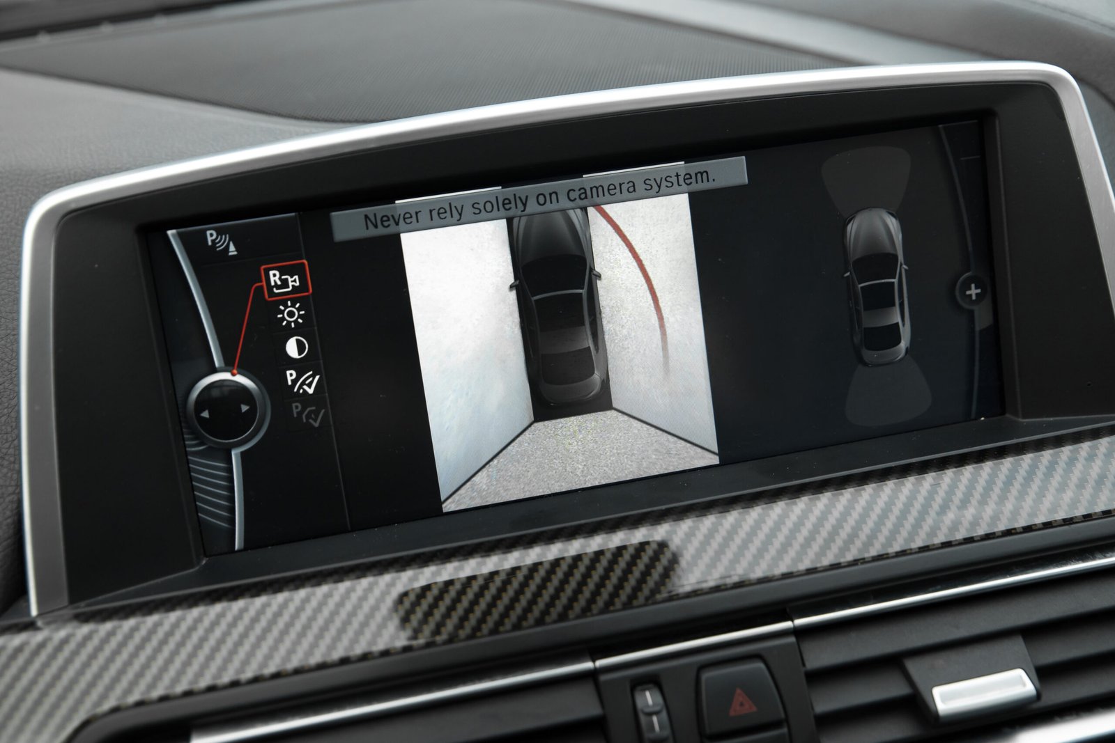 
								BMW 640DA M-SPORTPAKET full									
