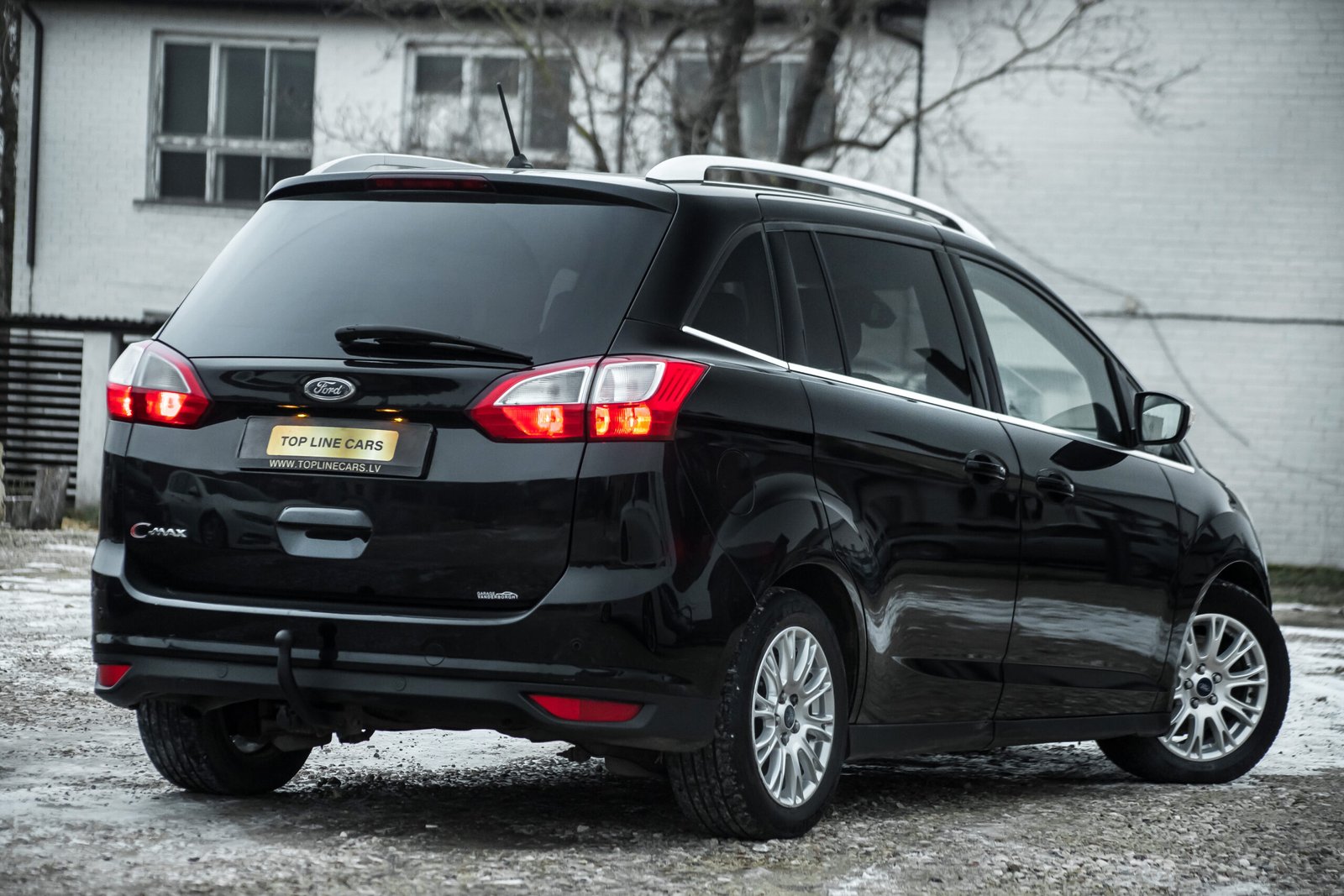 
								Ford C-Max Titanium full									