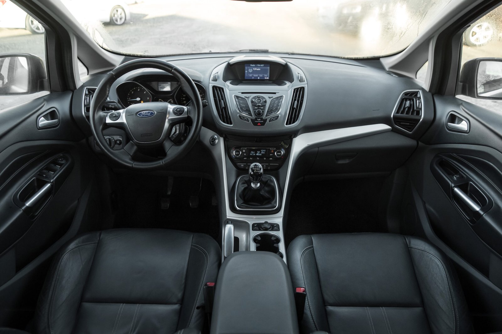 
								Ford C-Max Titanium full									