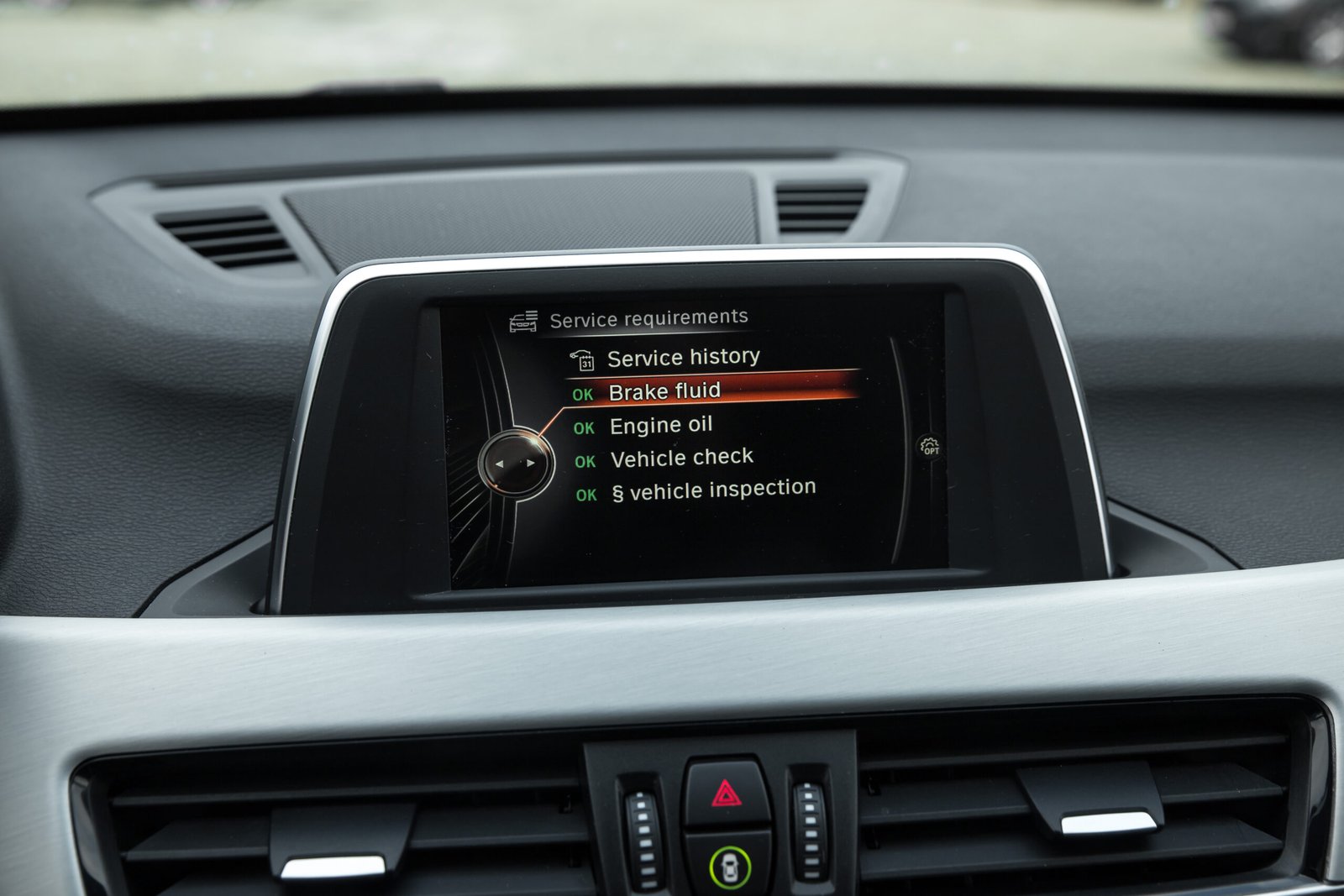 
								BMW X1 20D M-SPORTPAKET full									