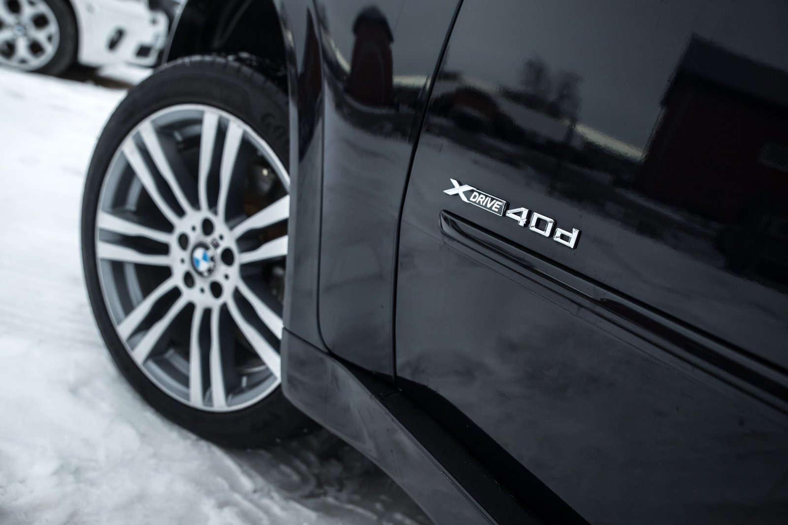 
								BMW X5 40D M-SPORTPAKET full									