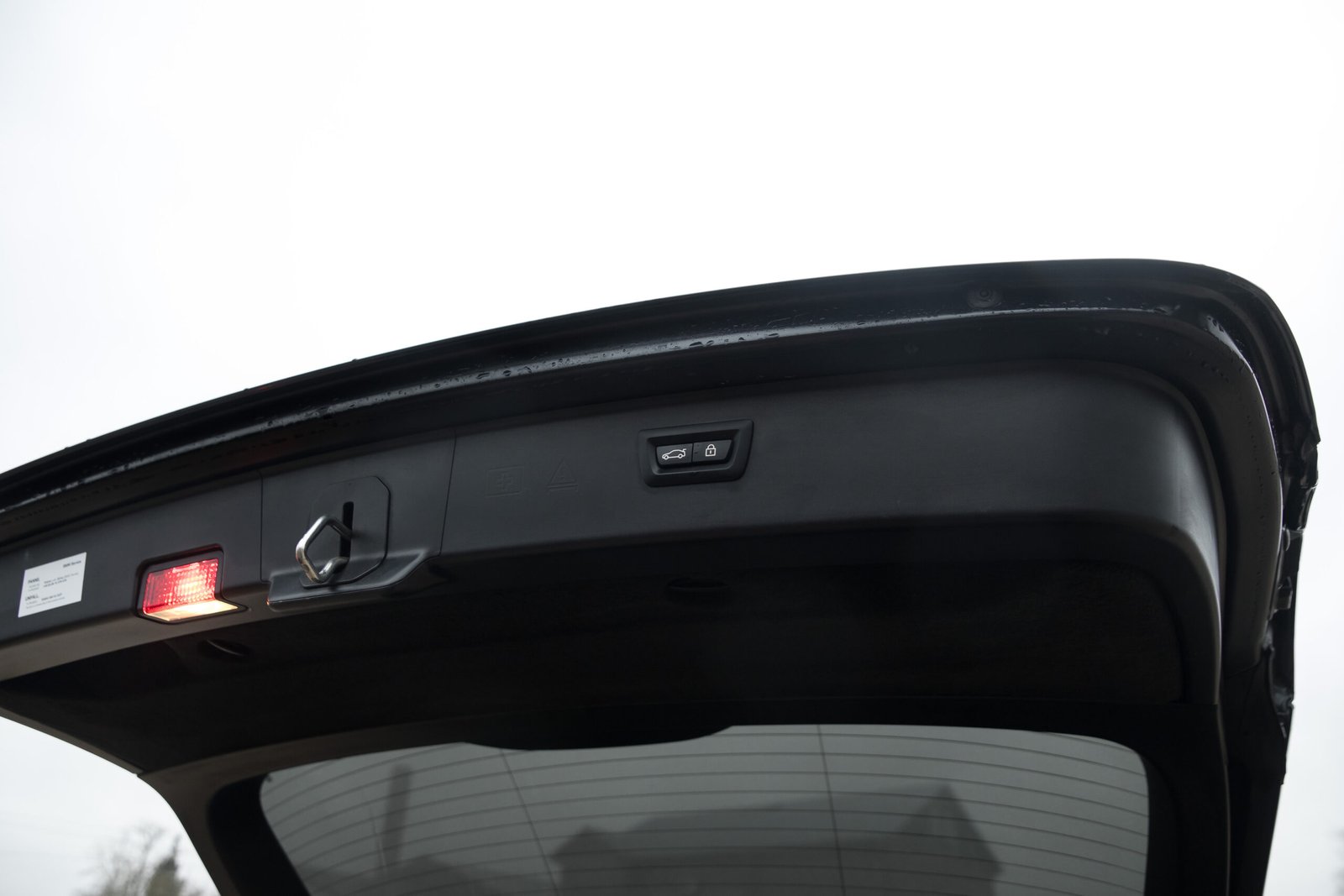 
								BMW 530D 190KW M-SPORTPAKET full									