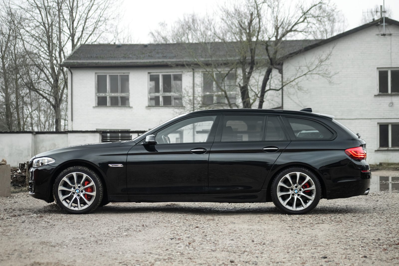 
								BMW 530D 30D 190KW FACELIFT full									