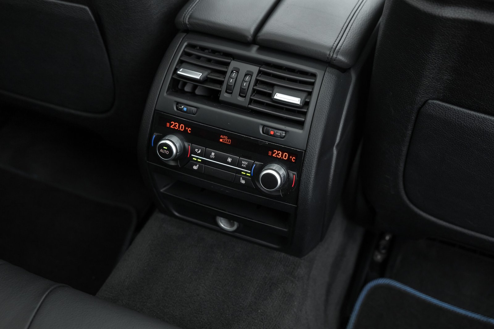 
								BMW 530D 30D 190KW FACELIFT full									