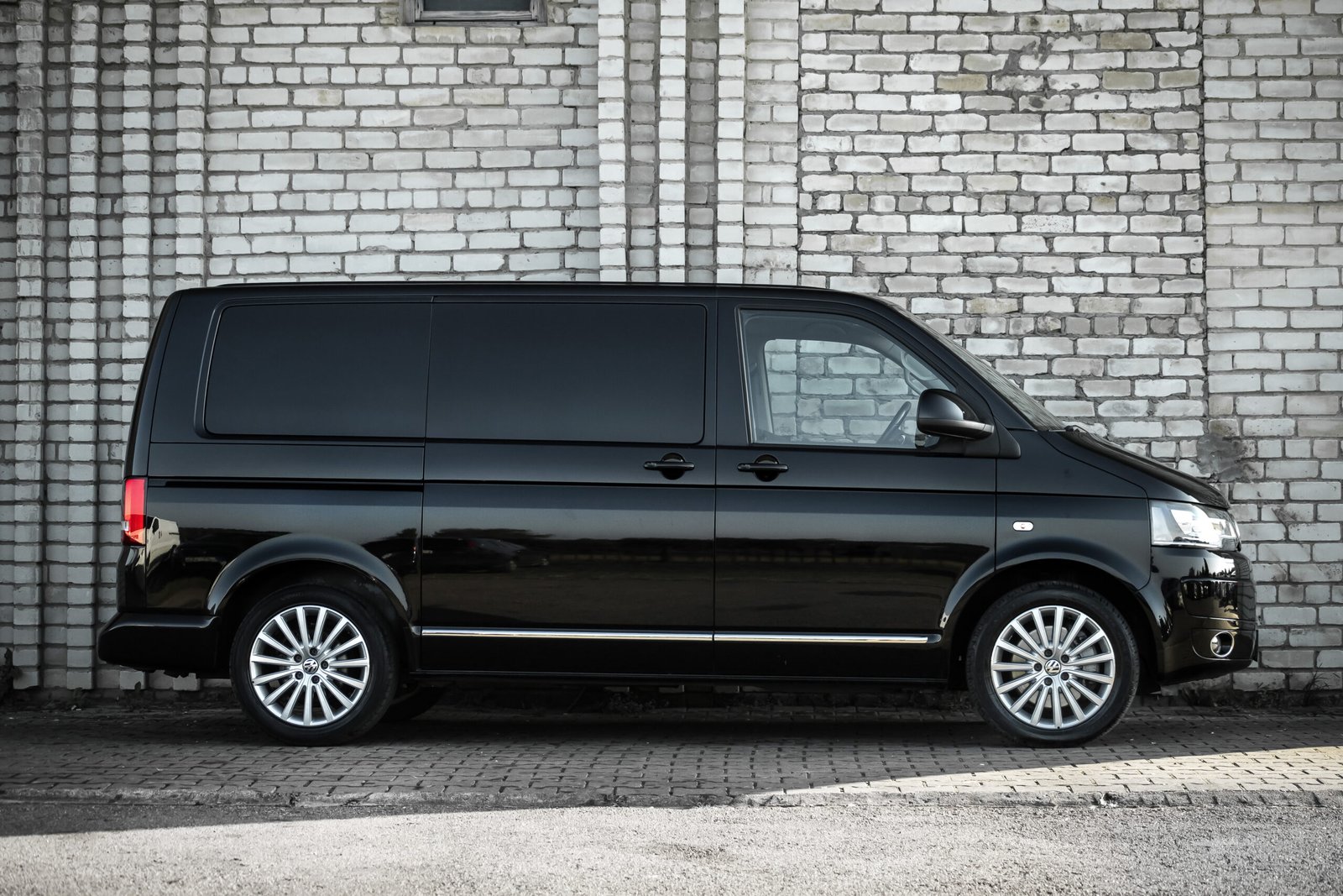
								VW MULTIVAN 5.1 HIGHLINE 4MOTION full									