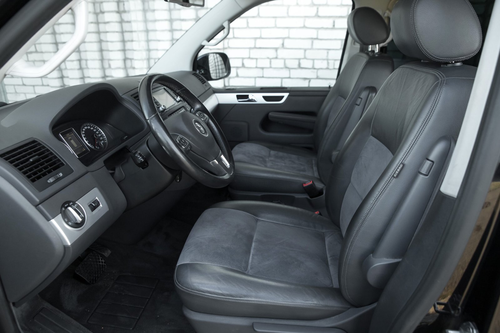 
								VW MULTIVAN 5.1 HIGHLINE 4MOTION full									