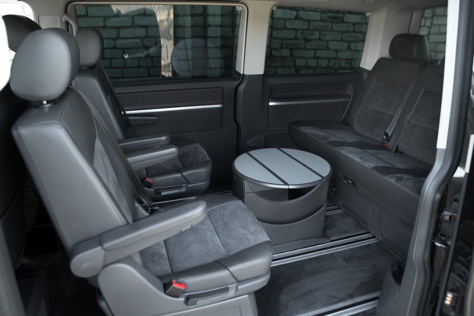 
								VW MULTIVAN 5.1 HIGHLINE 4MOTION full									