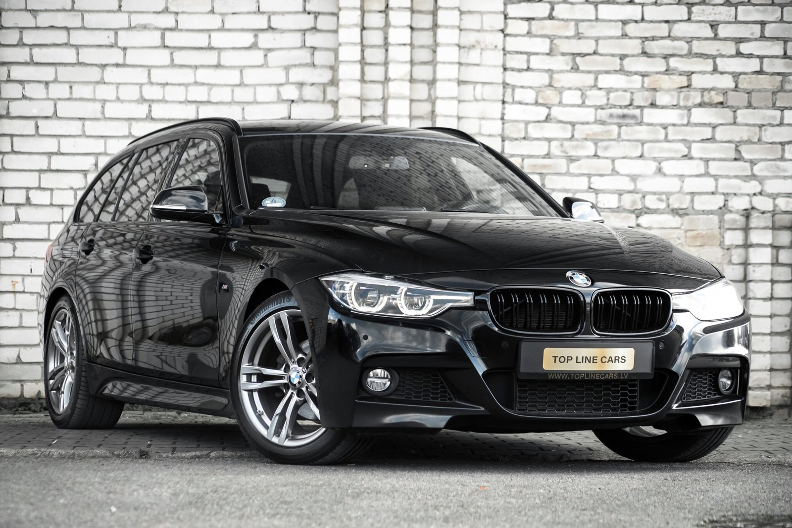 
								BMW 318D FACELIFT M-SPORTPAKET full									