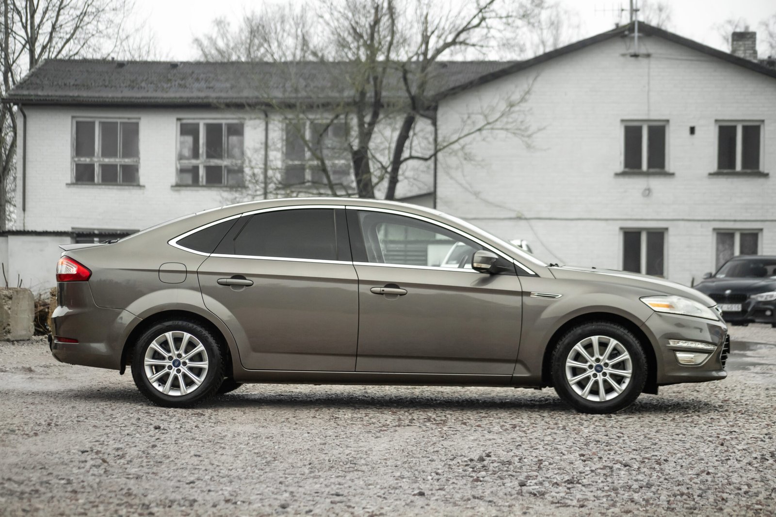 
								FORD MONDEO TITANIUM 1.6D full									