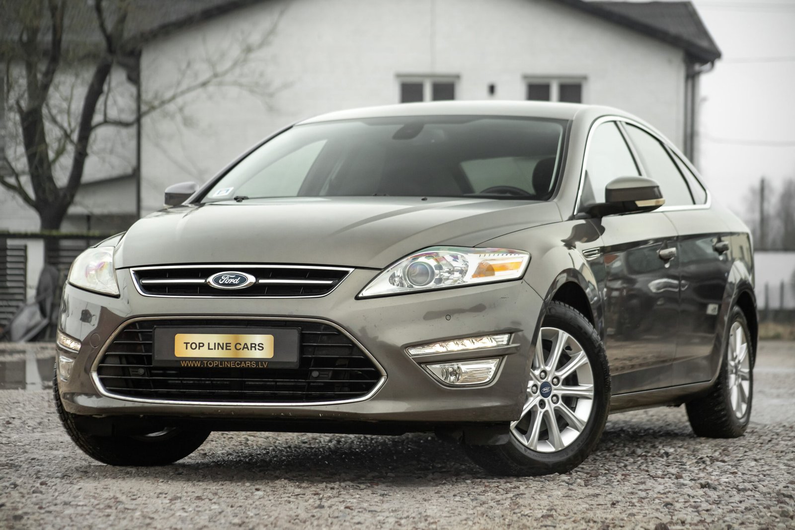 
								FORD MONDEO TITANIUM 1.6D full									