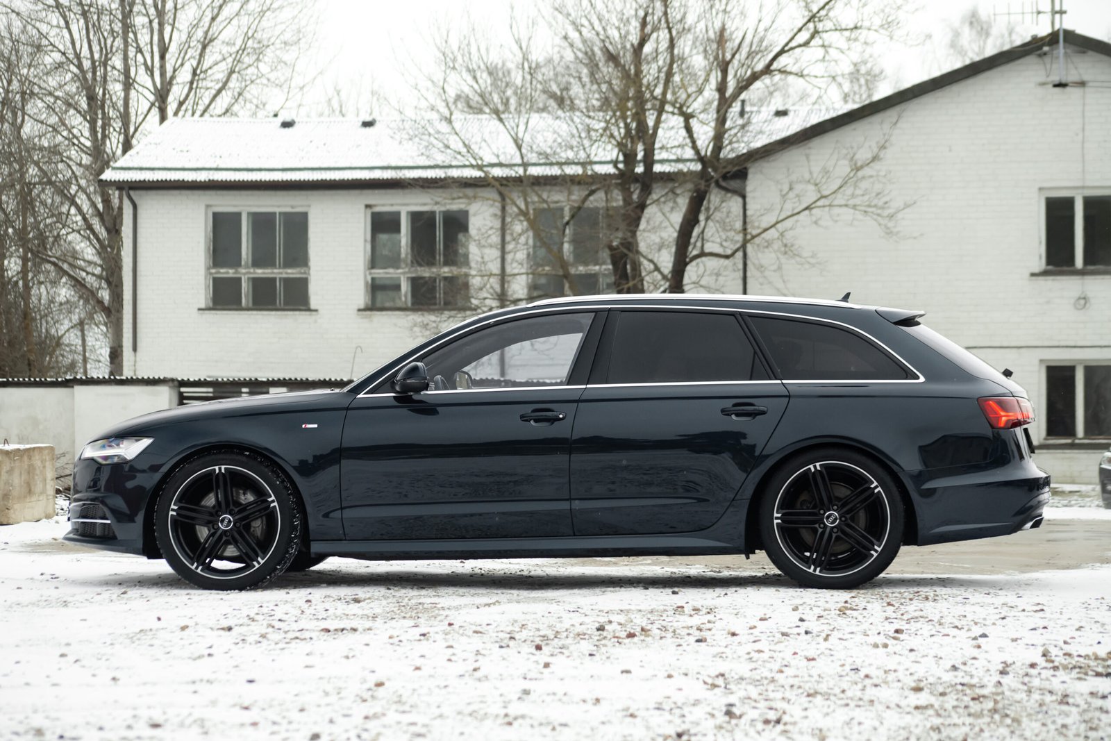 
								AUDI A6 S-LINE FACELIFT 3.0D QUATTRO full									