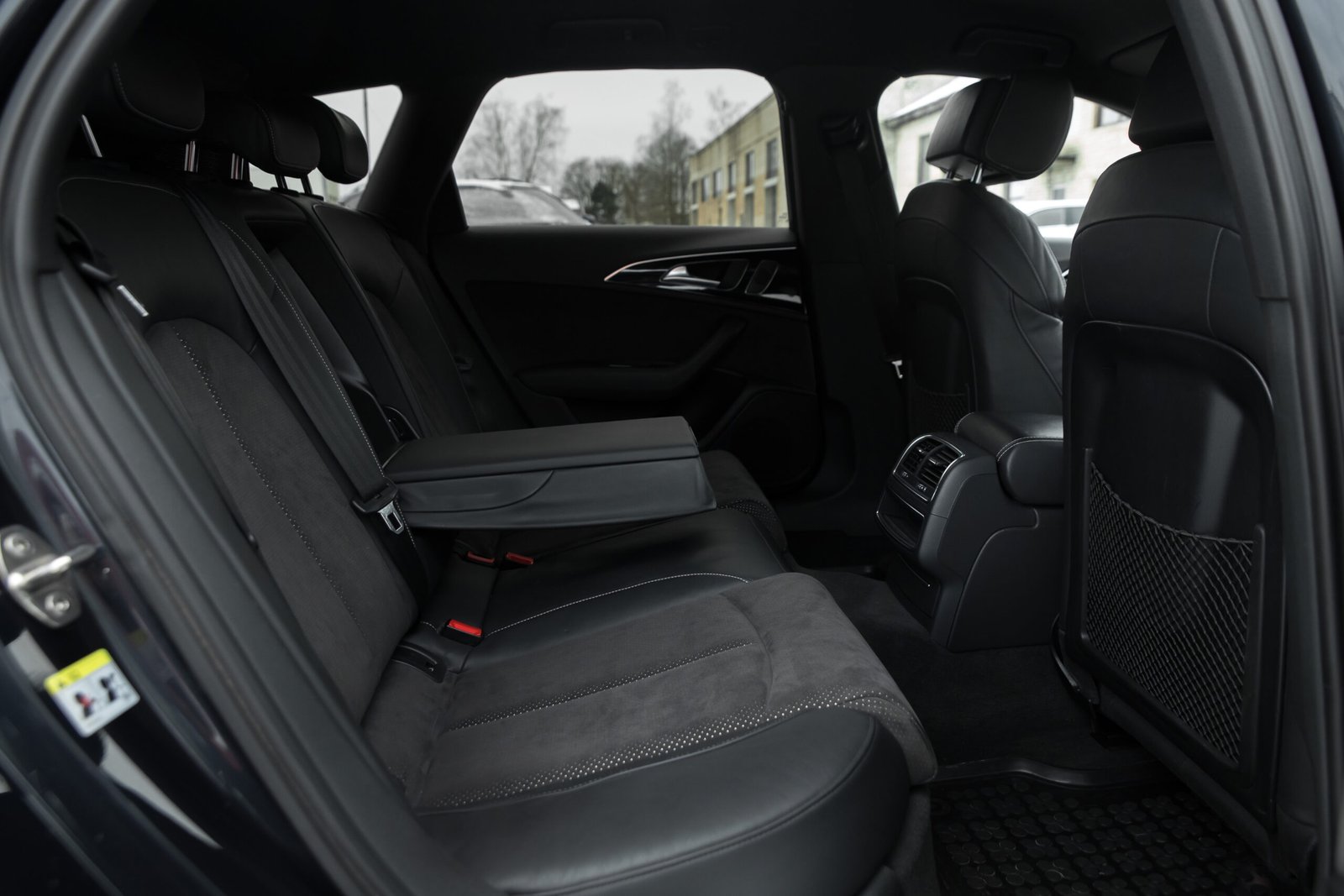 
								AUDI A6 S-LINE FACELIFT 3.0D QUATTRO full									