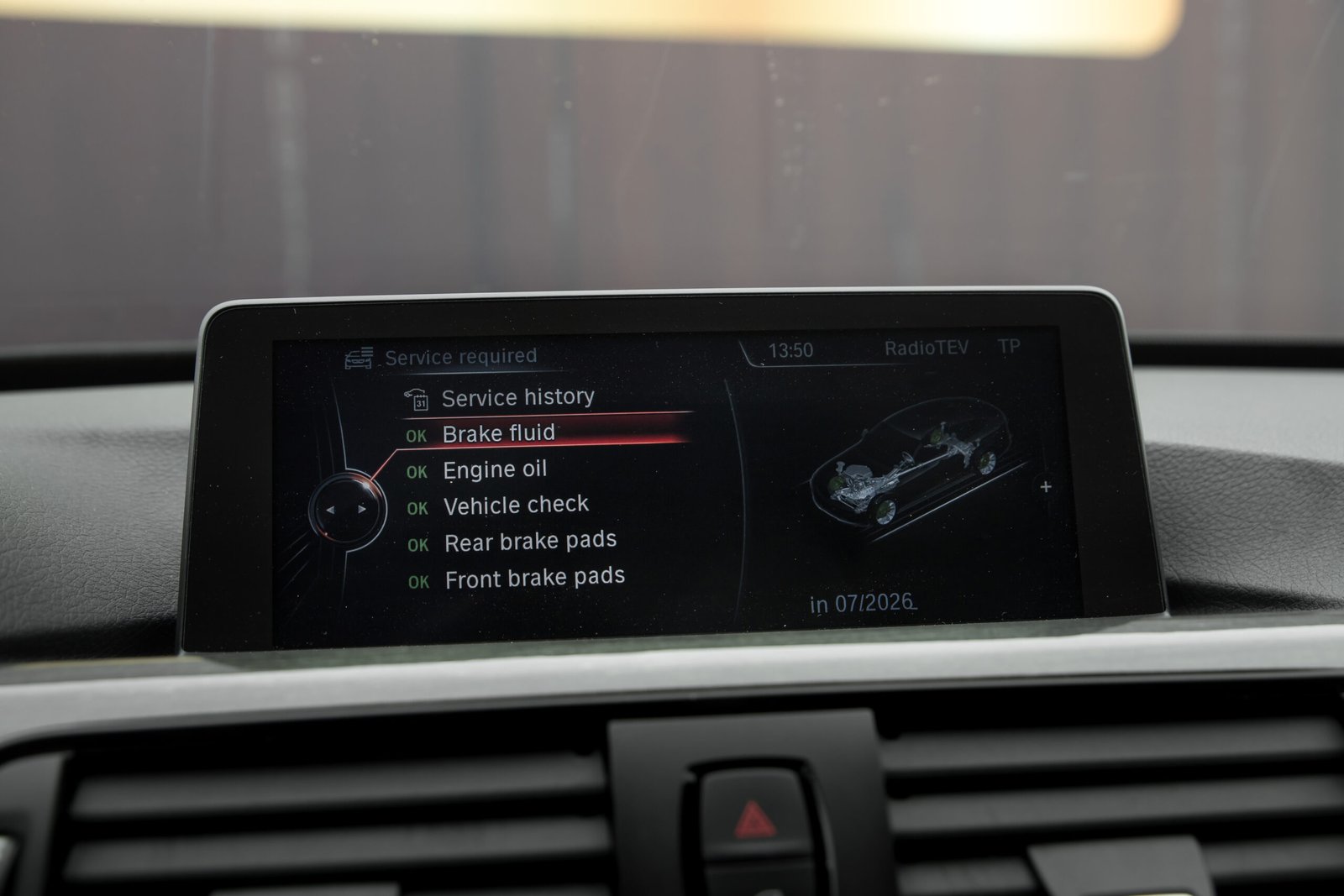 
								BMW 320 GT 2.0D X-Drive full									