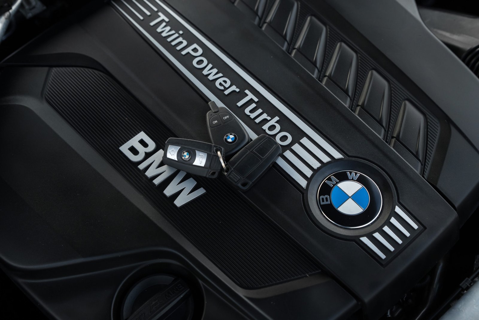 
								BMW X6 3.0D 40D FACELIFT full									