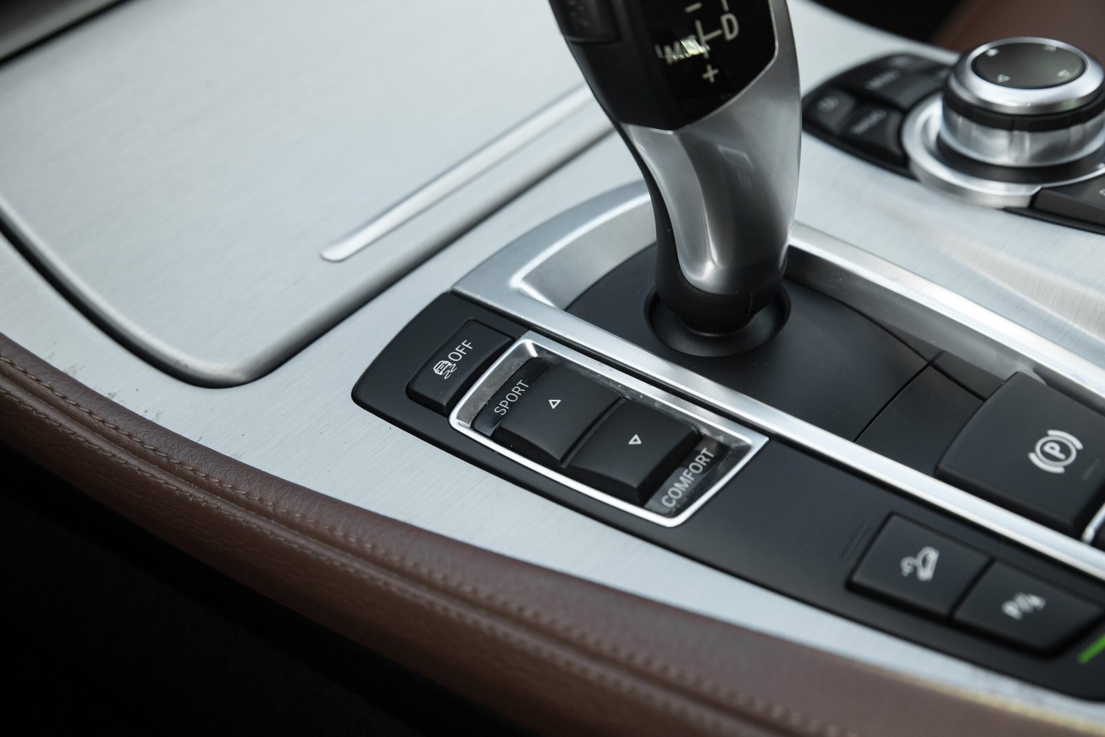 
								BMW 530D 190KW FACELIFT X-DRIVE full									