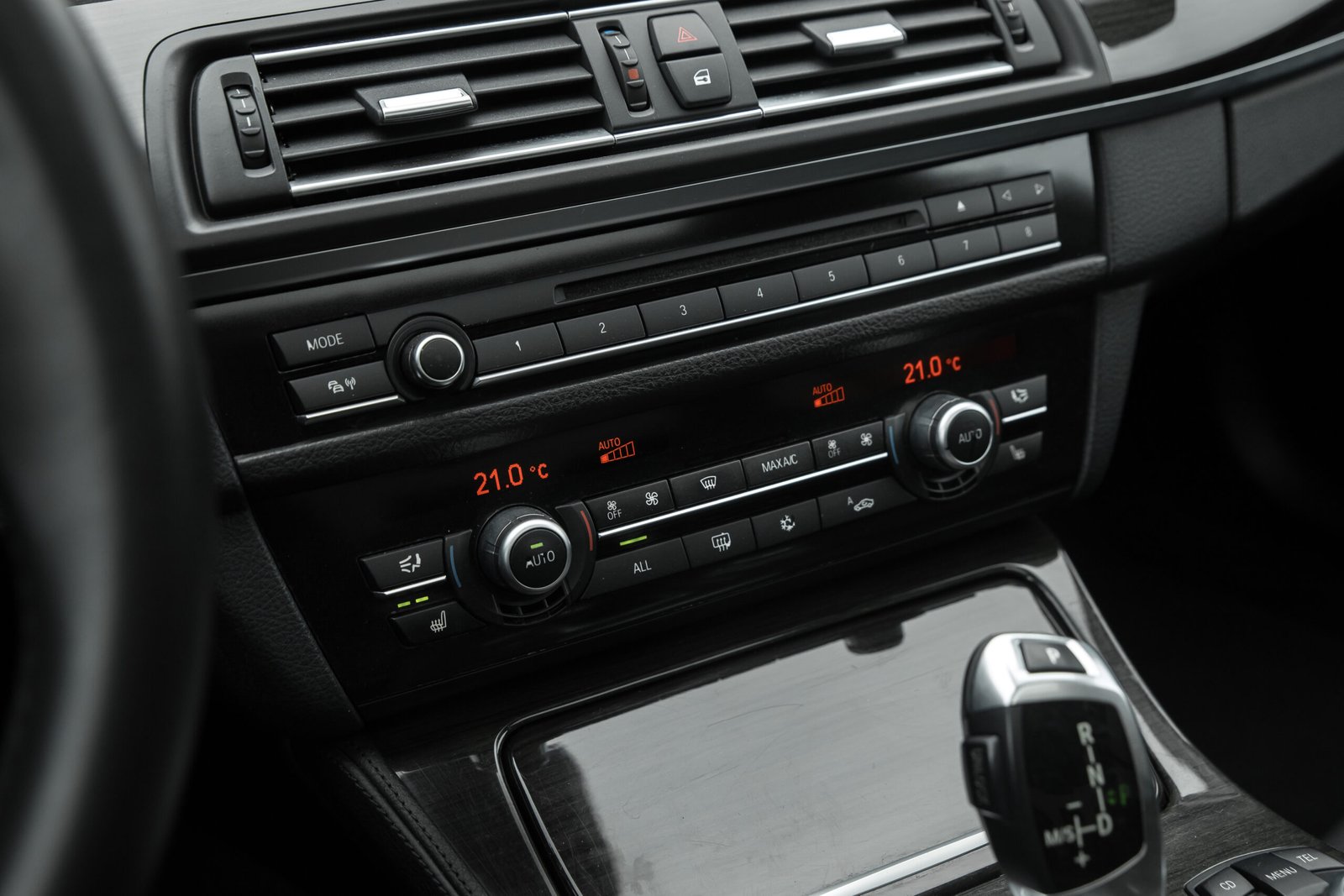 
								BMW 525D 150KW SEDAN full									