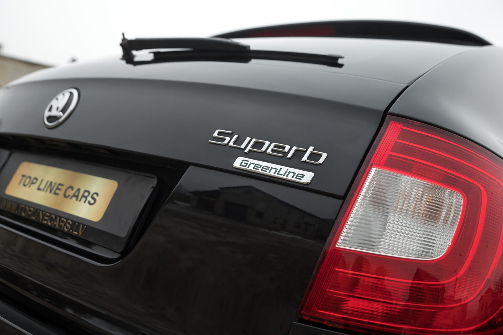 
								SKODA SUPER B 1.6D FACELIFT full									