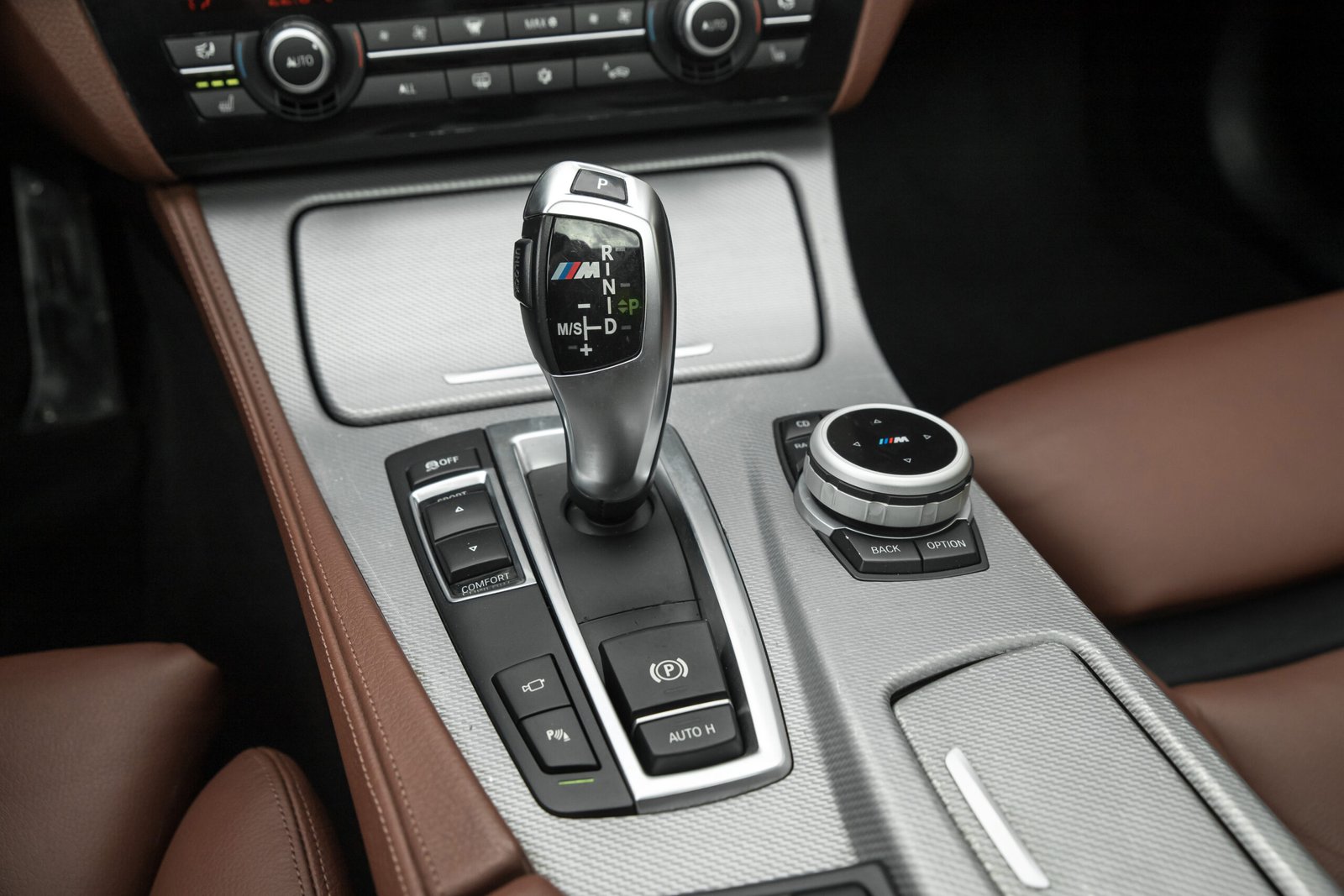 
								BMW 535D 3.0D 230KW M-SPORTPAKET full									
