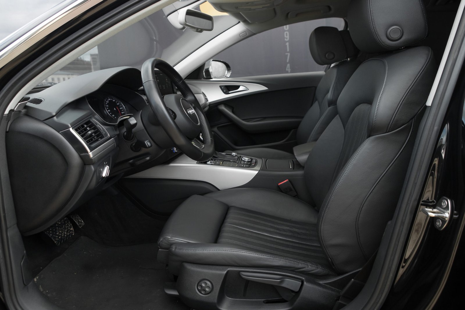 AUDI A6 S-LINE 3.0D QUATTRO 180KW full