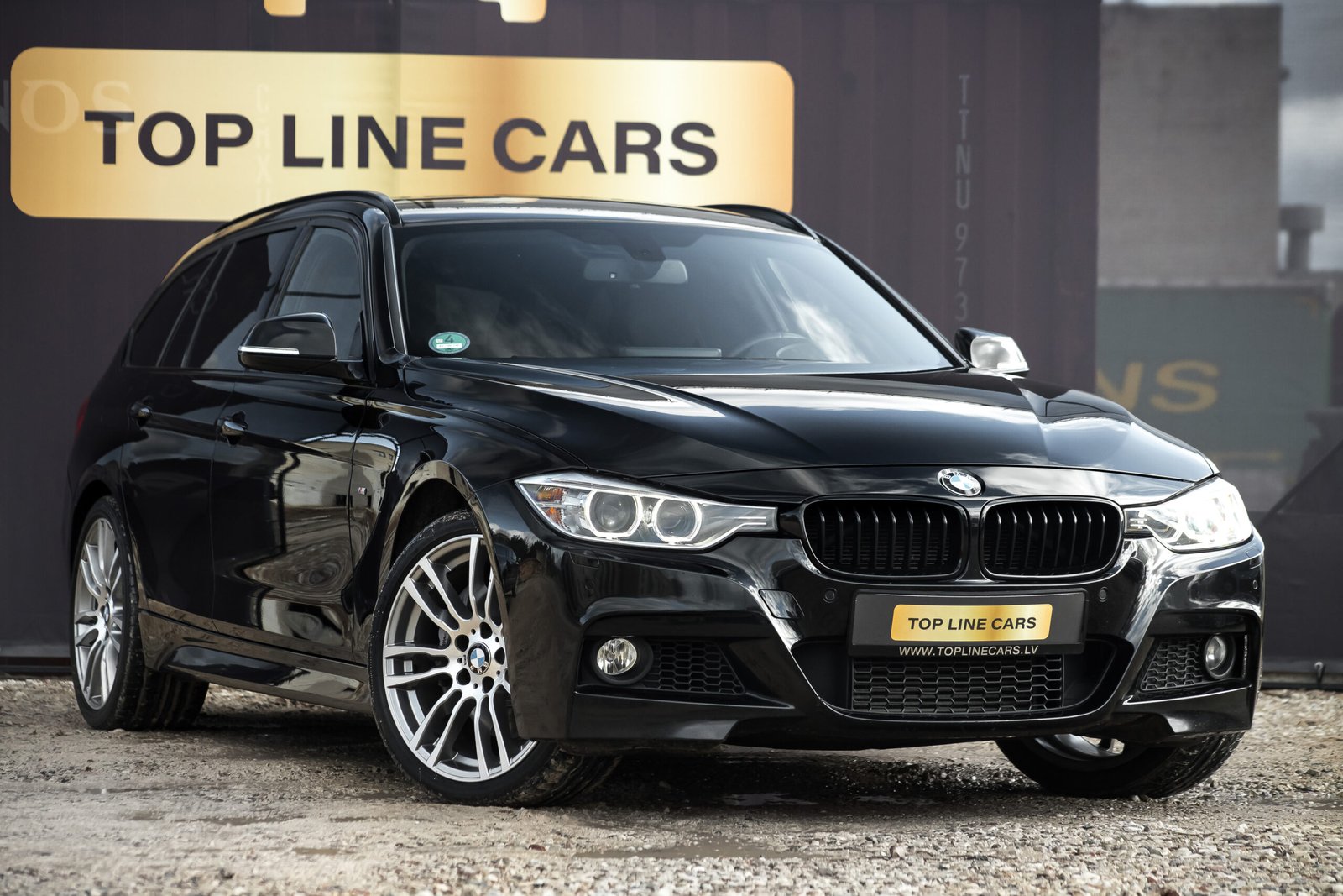 
								BMW 335D M-SPORTPAKET 230KW full									