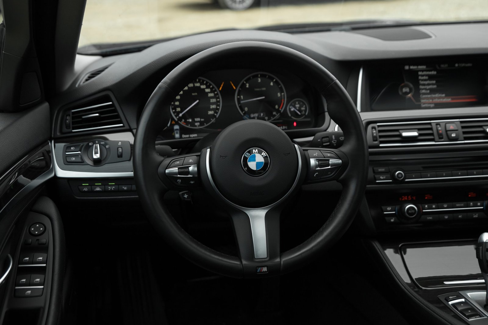 BMW 530D 190KW LUXURY FACELIFT full