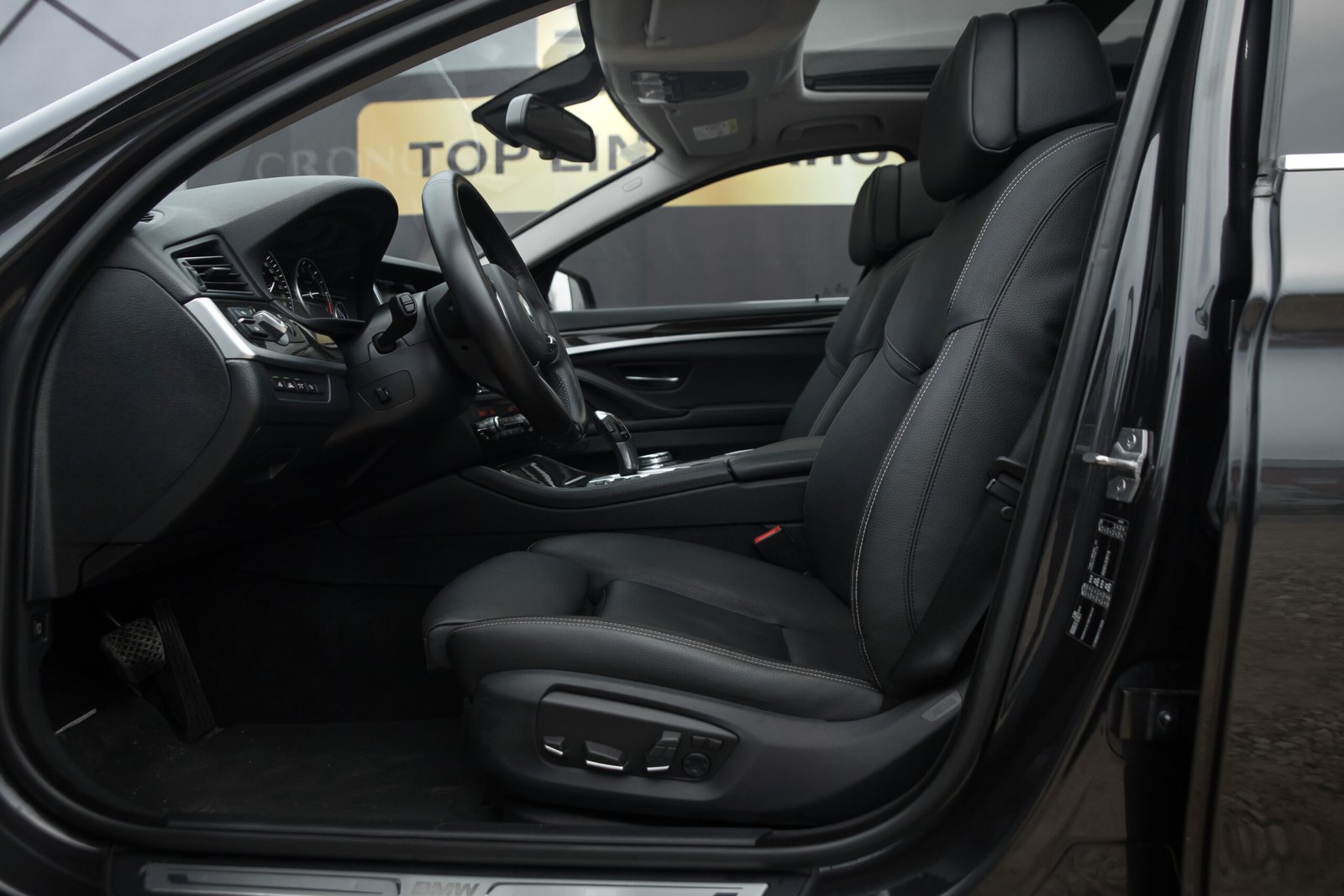 BMW 530D 190KW LUXURY FACELIFT full