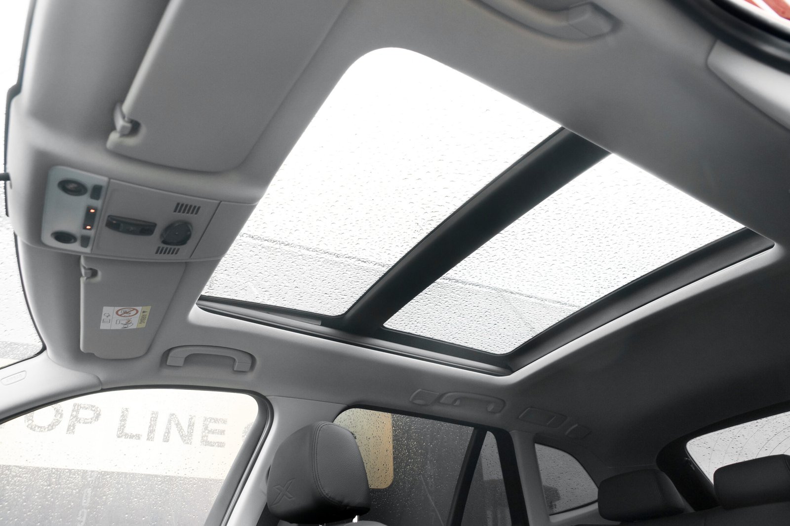 
								BMW X1 2.0D XLINE FACELIFT full									