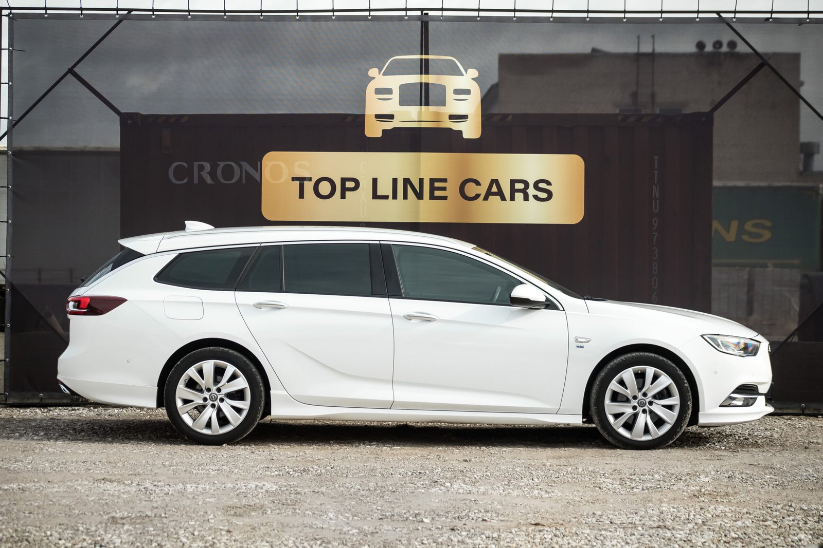 
								OPEL INSIGNIA +SPORT OPC LINE full									