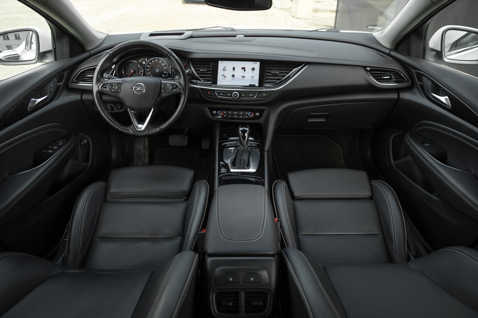 
								OPEL INSIGNIA +SPORT OPC LINE full									