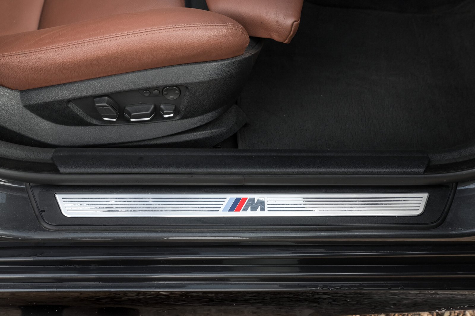 
								BMW 535D 3.0D 230KW M-SPORTPAKET full									