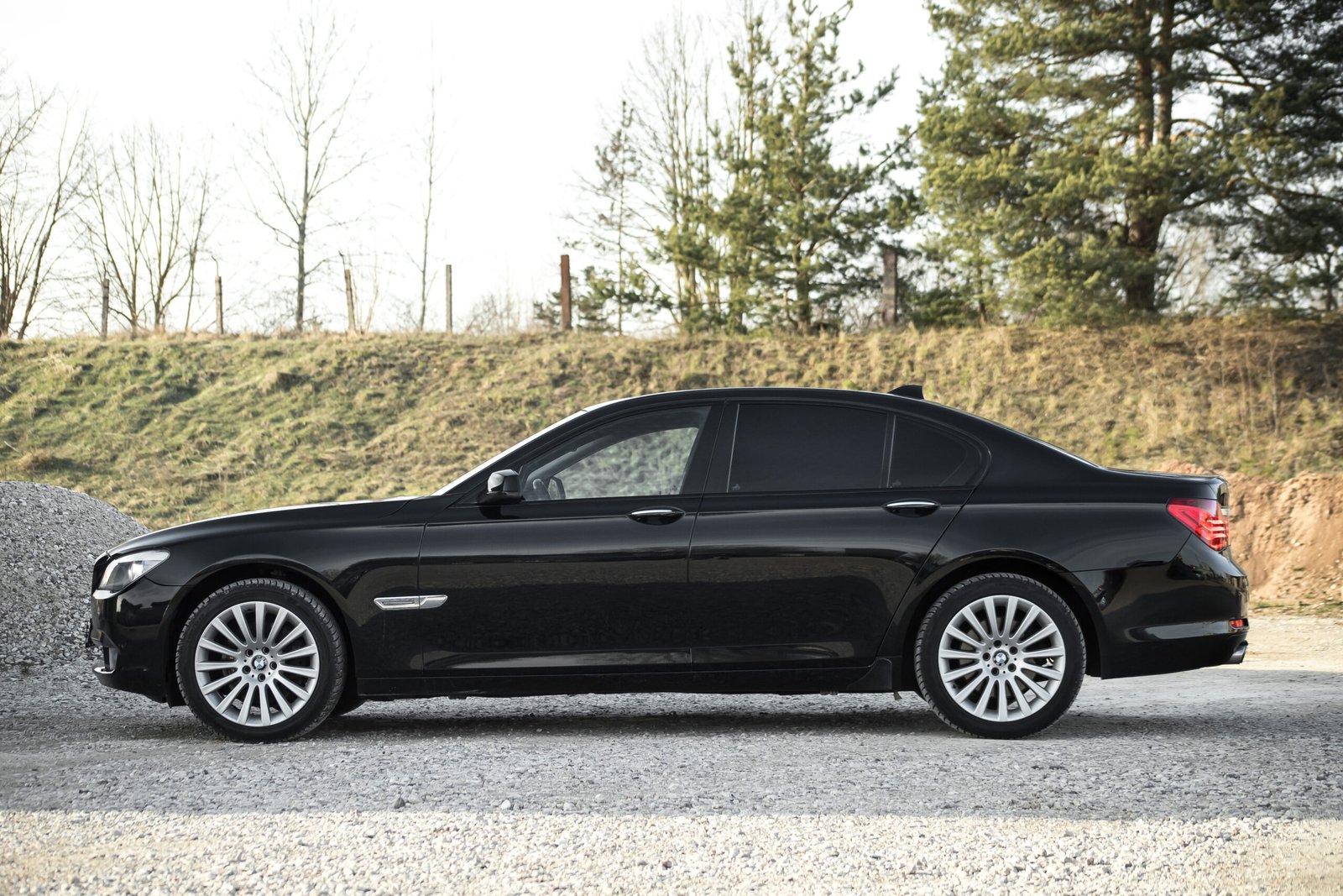 
								BMW 730D 180KW FULL OPTIONS full									