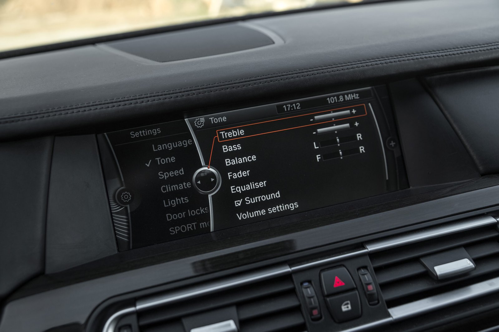 
								BMW 730D 180KW FULL OPTIONS full									