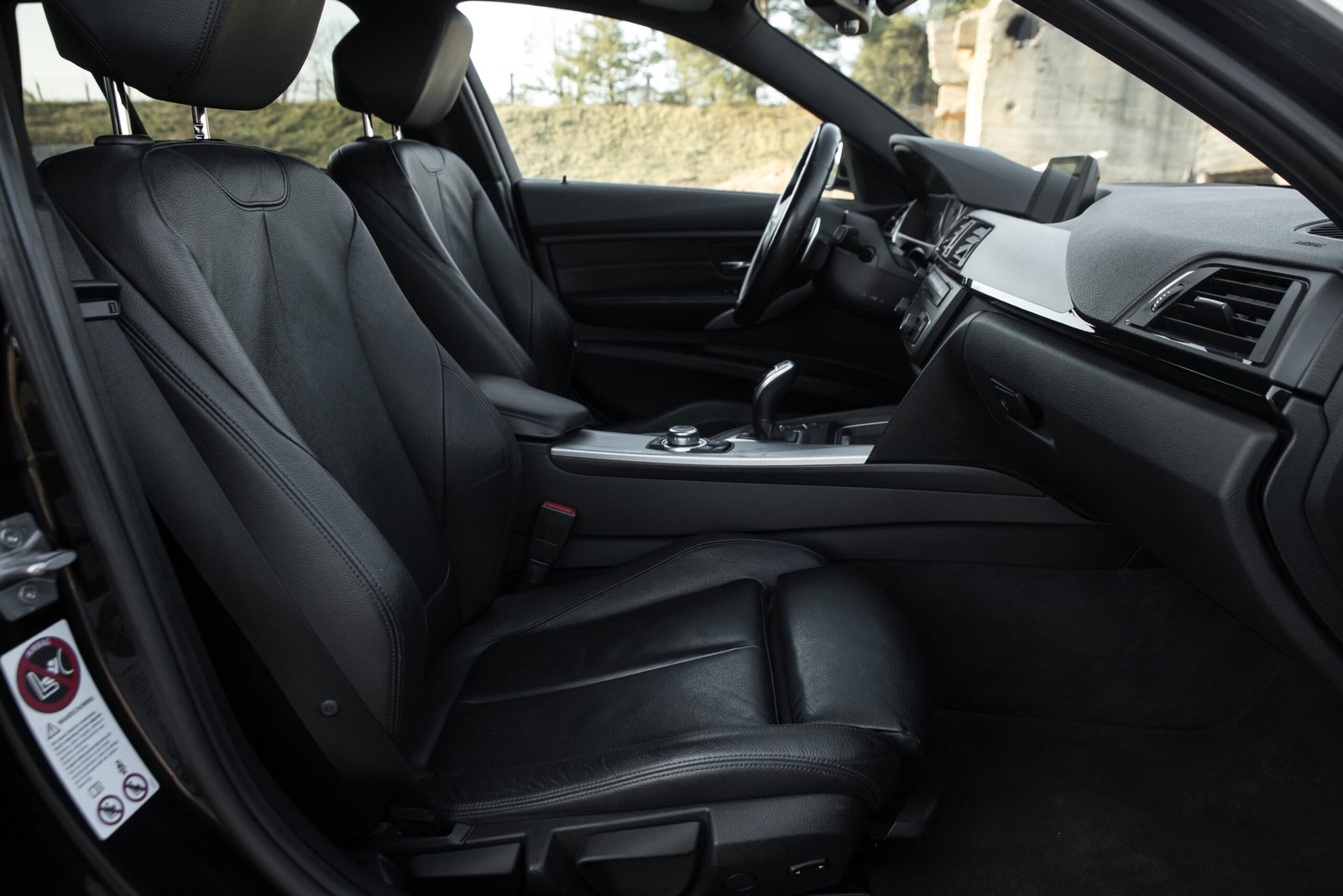 BMW 320D F31 120KW M-SPORTPAKET full