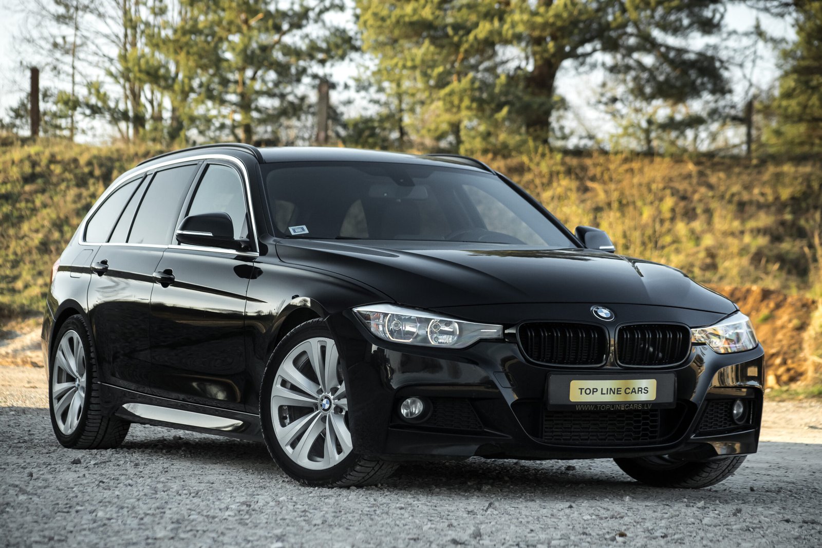 BMW 320D F31 120KW M-SPORTPAKET full