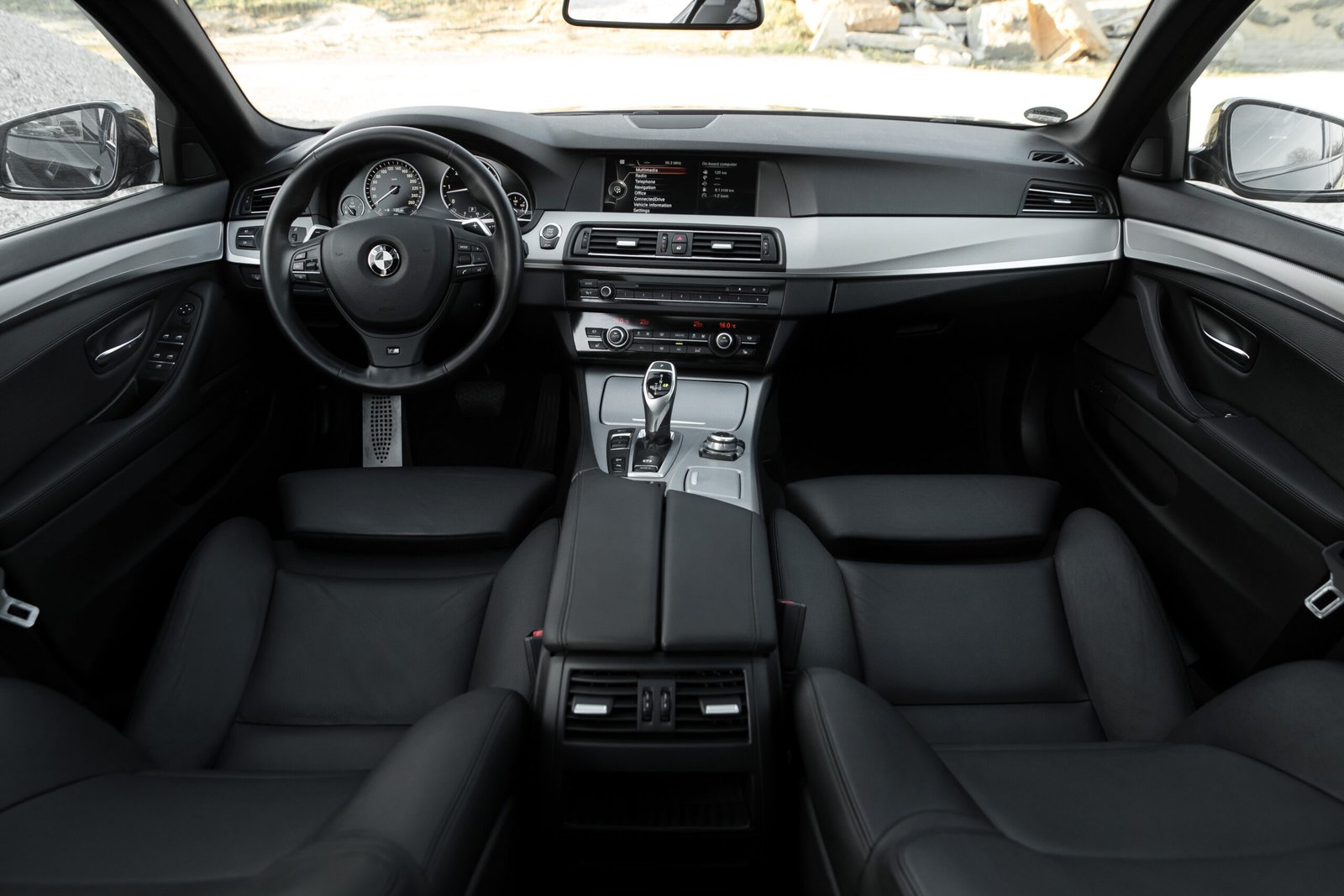 
								BMW 535D M-SPORTPAKET 230KW FACELIFT full									