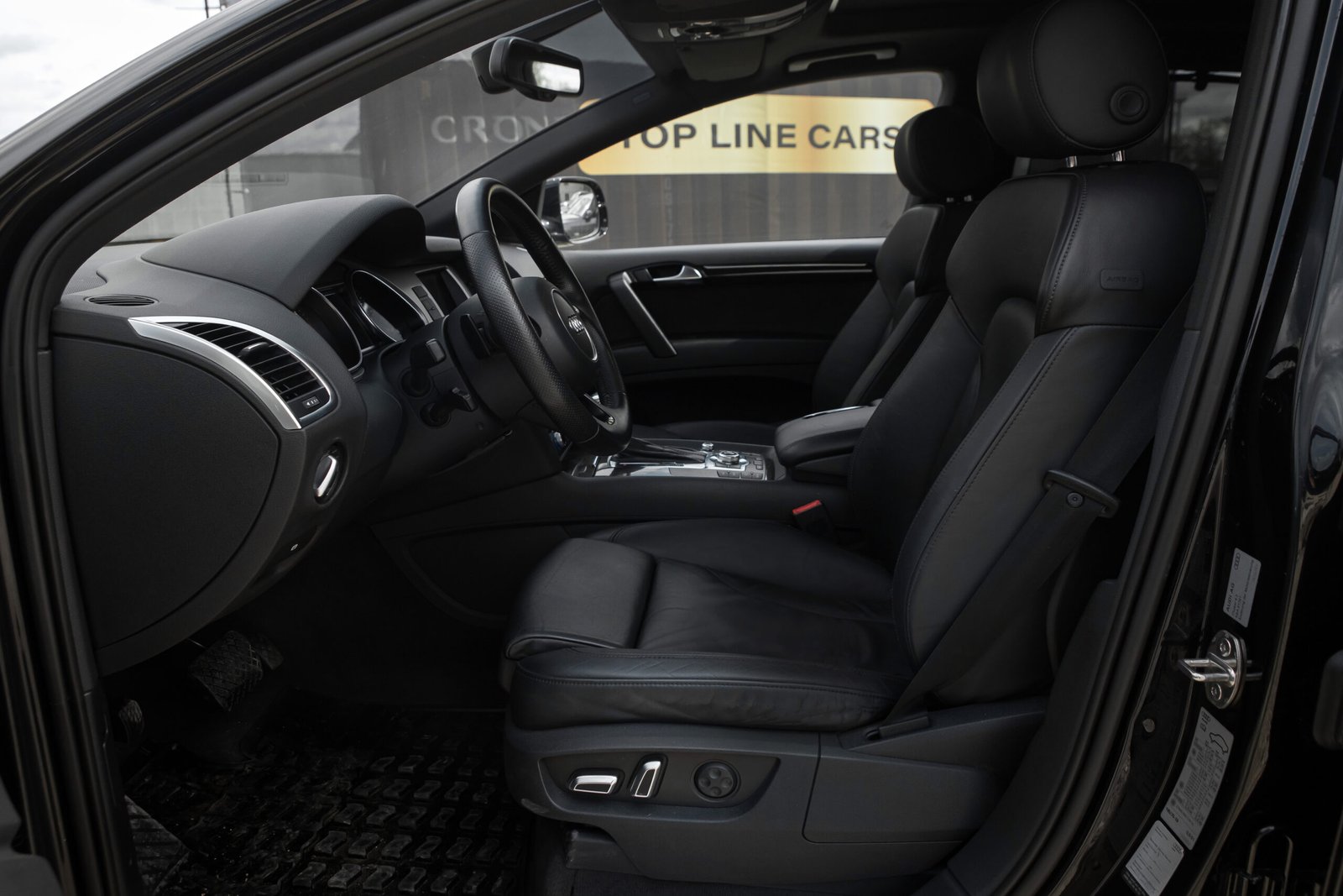 
								AUDI Q7 S-LINE 3.0D 180KW QUATTRO FACELIFT full									