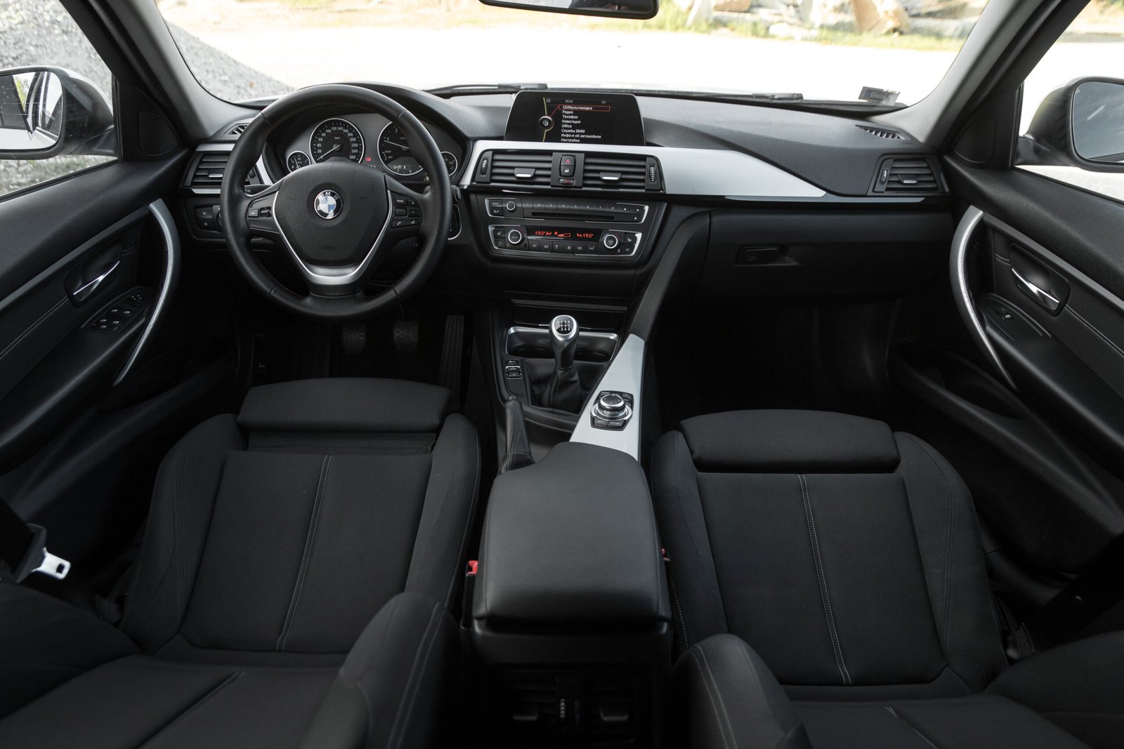 BMW SPORT 318D F31 2.0D 150Z/S full