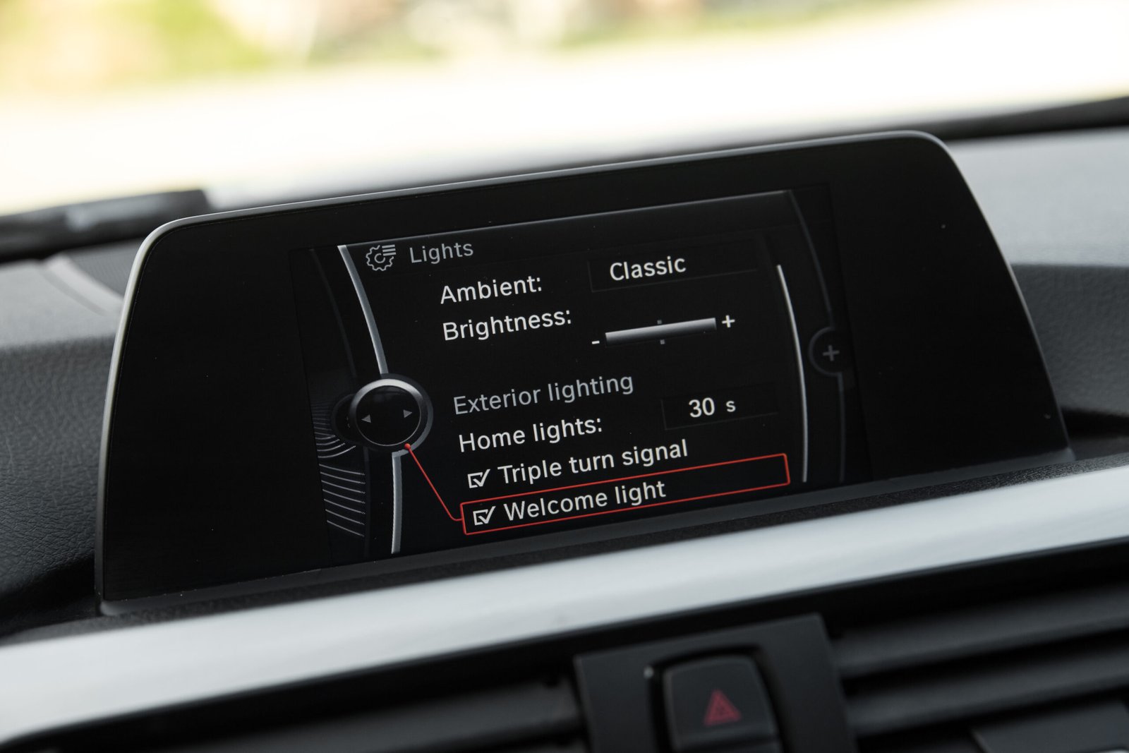 BMW SPORT 318D F31 2.0D 150Z/S full