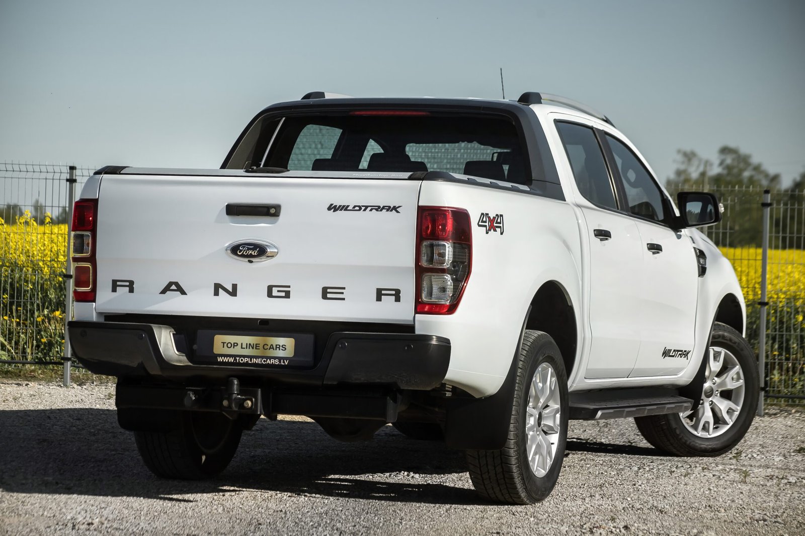 FORD RANGER WILDTRUCK 3.2D 147KW 4×4 FACELIFT full