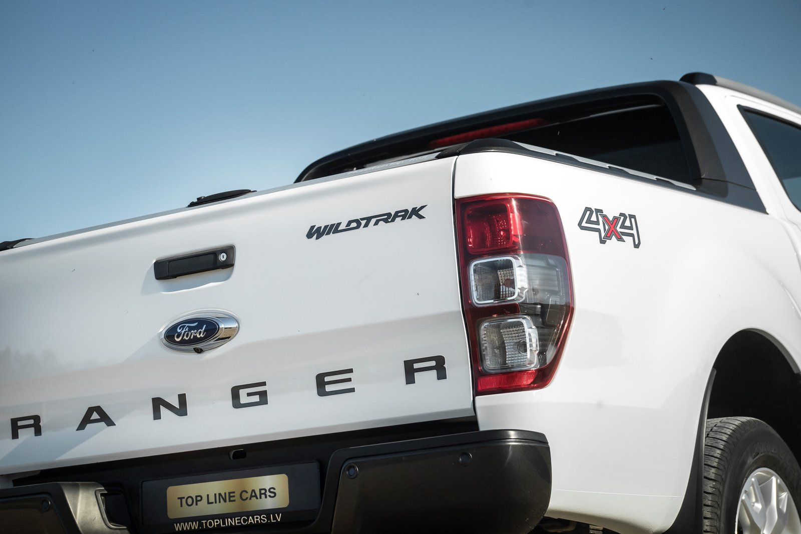 FORD RANGER WILDTRUCK 3.2D 147KW 4×4 FACELIFT full