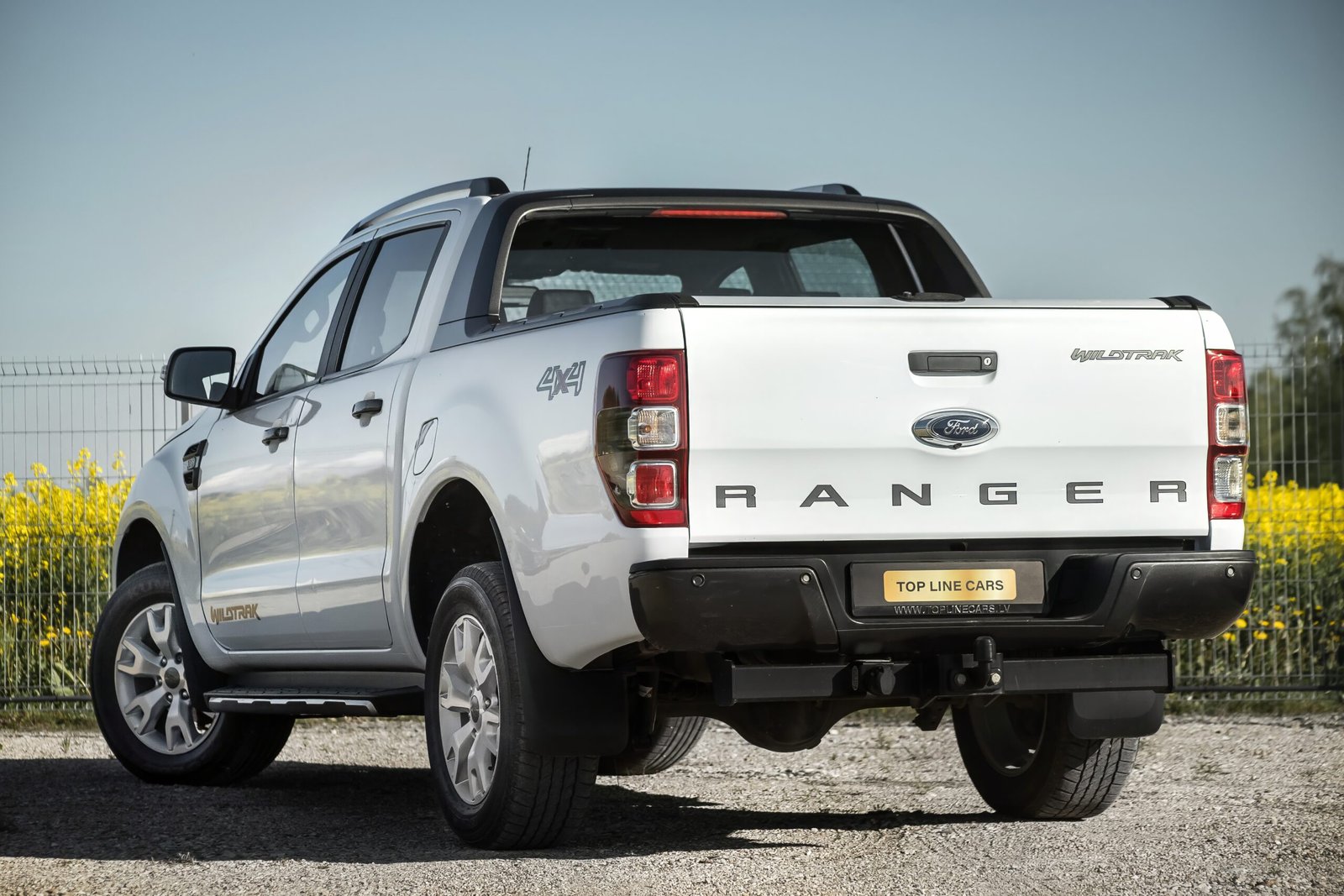 FORD RANGER WILDTRUCK 3.2D 147KW 4×4 FACELIFT full