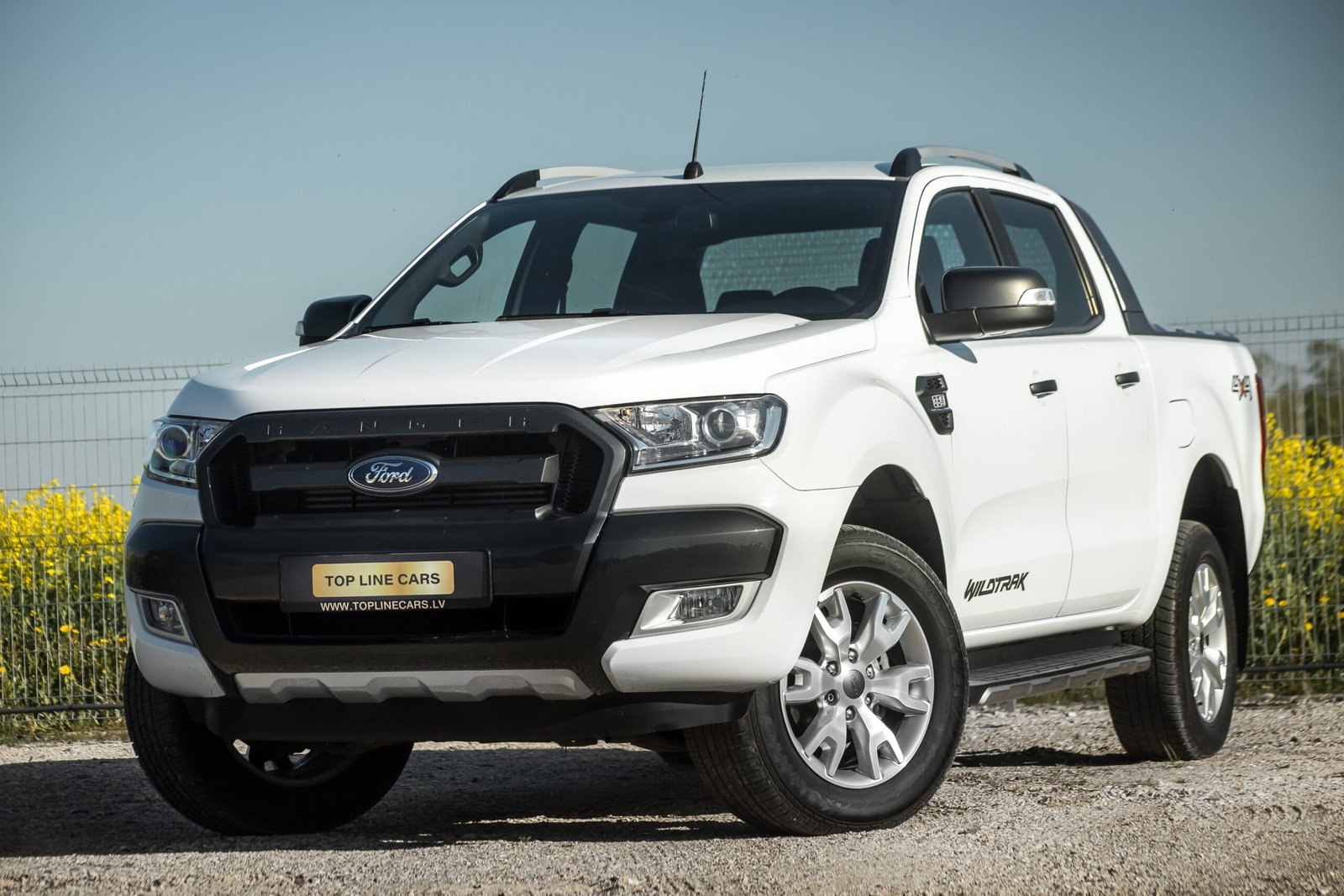 FORD RANGER WILDTRUCK 3.2D 147KW 4×4 FACELIFT full