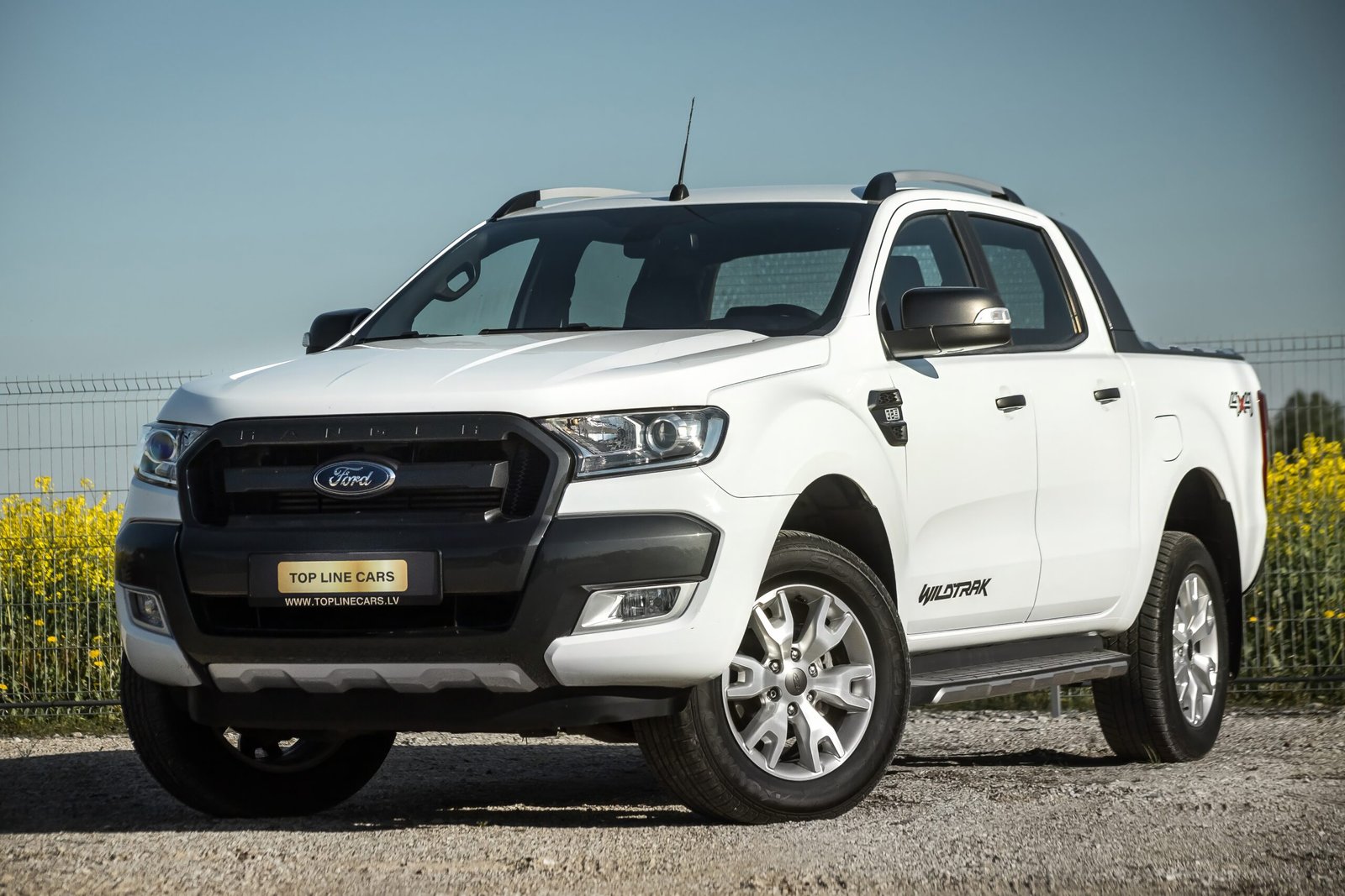 FORD RANGER WILDTRUCK 3.2D 147KW 4×4 FACELIFT full