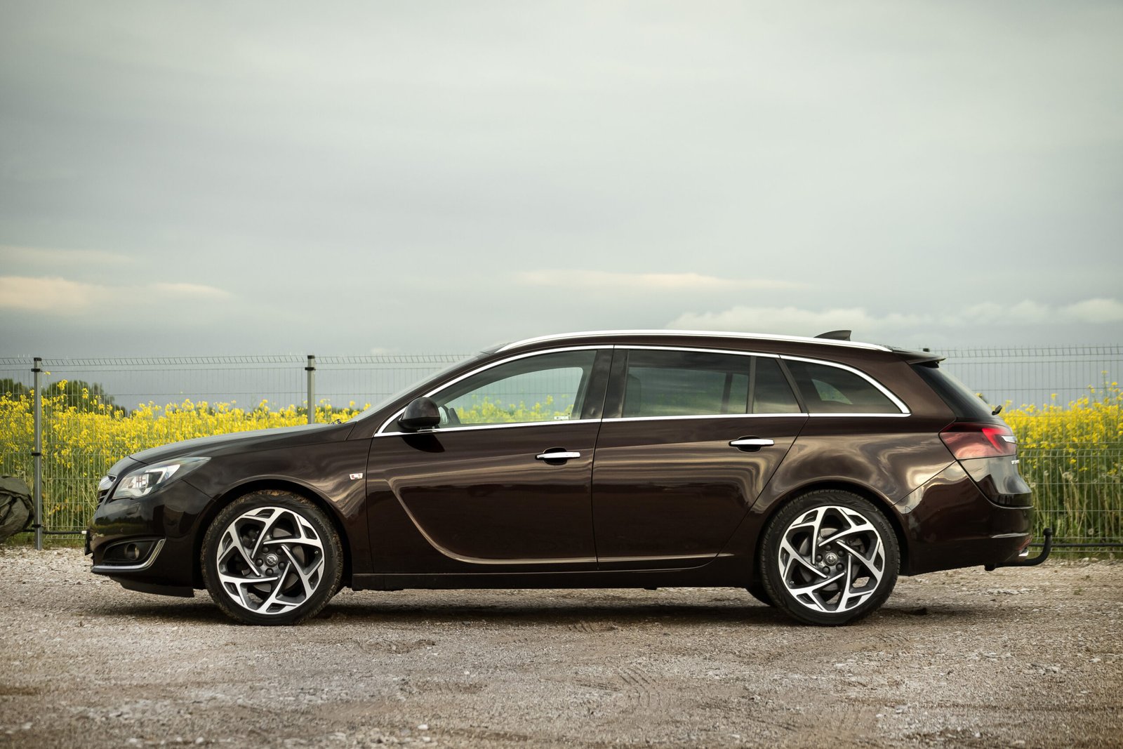 
								OPEL INSIGNIA COSMO 2.0D 125 KW FACELIFT full									