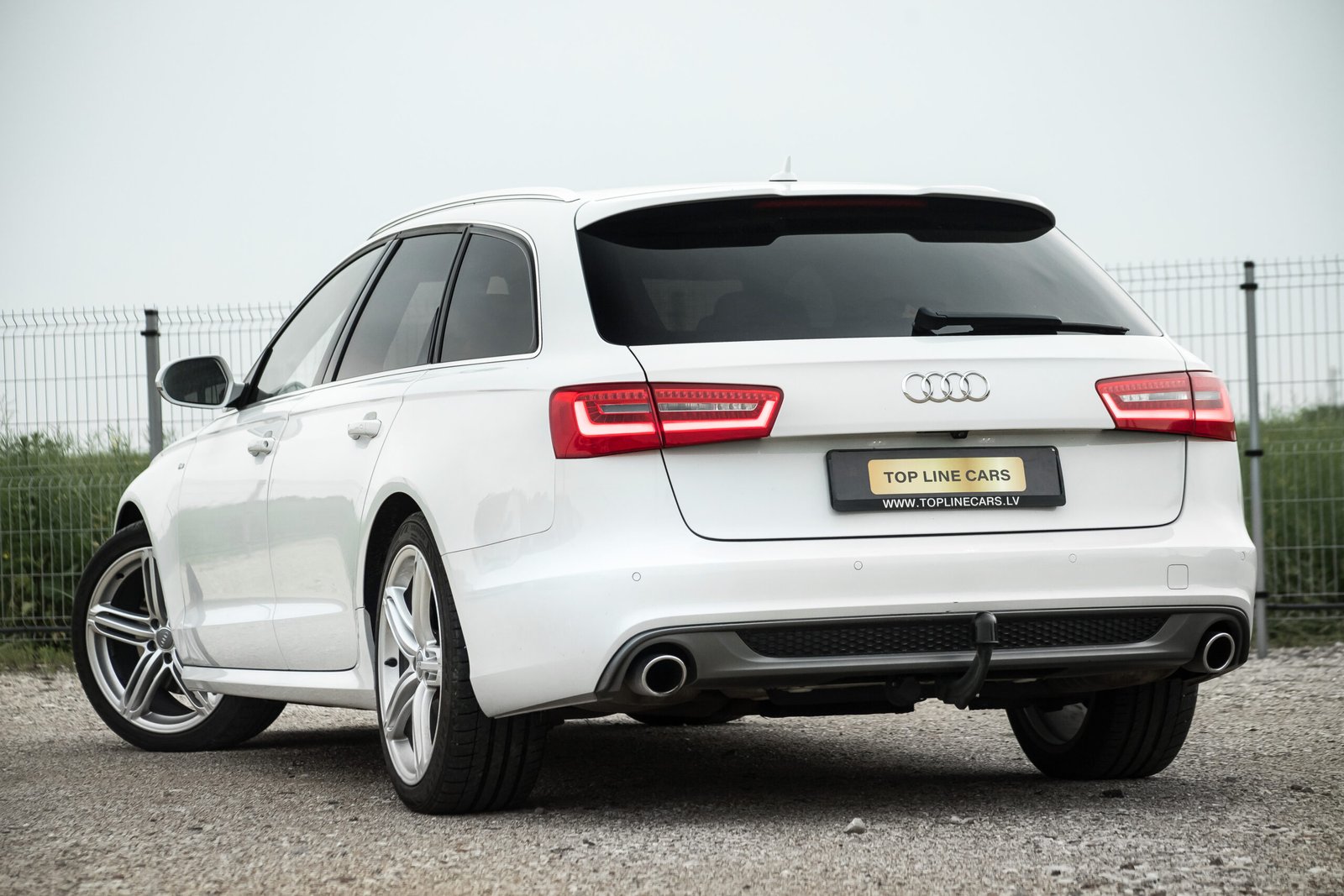 AUDI A6 S-LINE 3.0D  180 KW QUATTRO full
