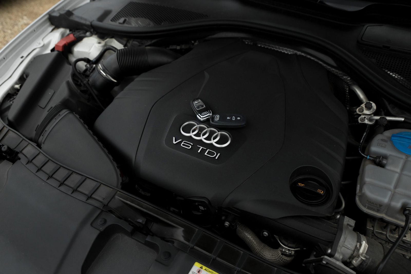 AUDI A6 S-LINE 3.0D  180 KW QUATTRO full