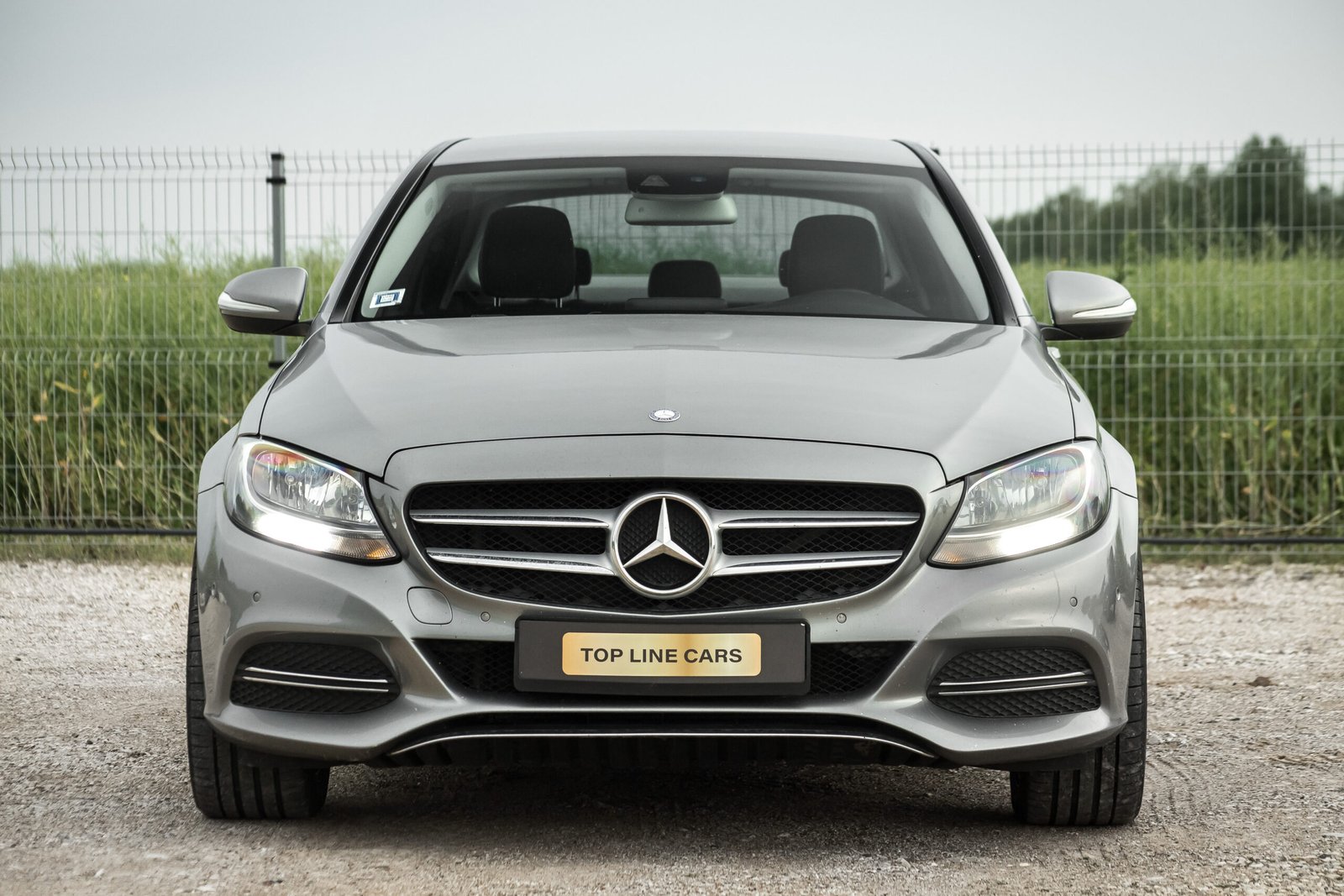 MERSEDES BENZ C220 2.0D SEDAN full